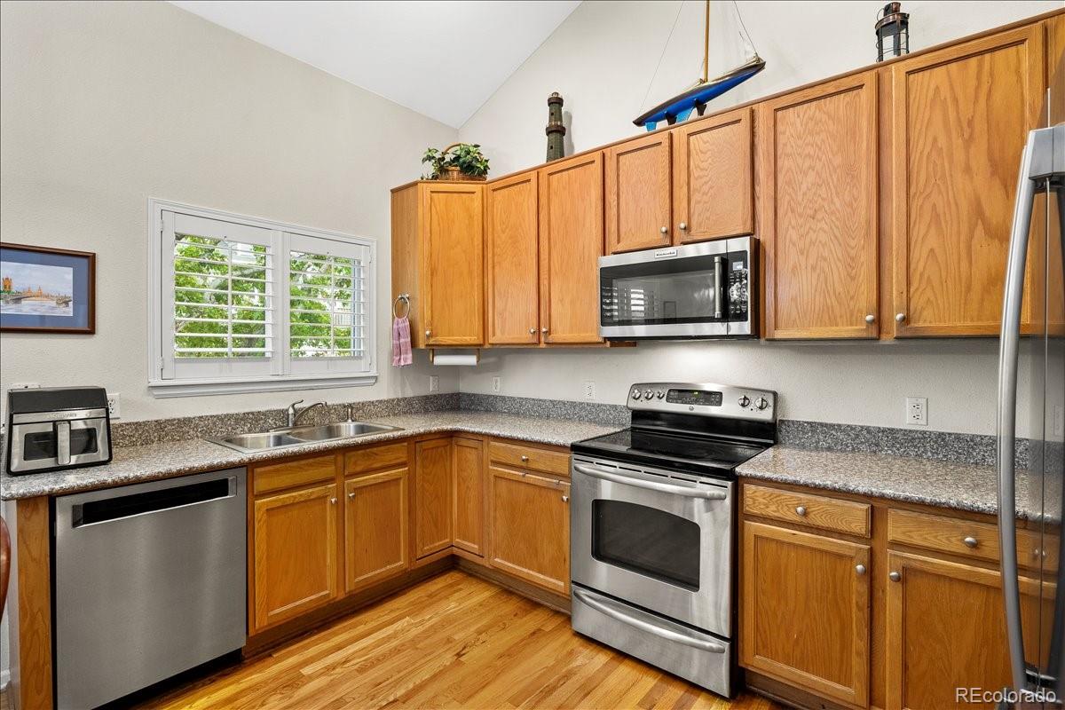 MLS Image #4 for 1011  laurenwood lane,highlands ranch, Colorado