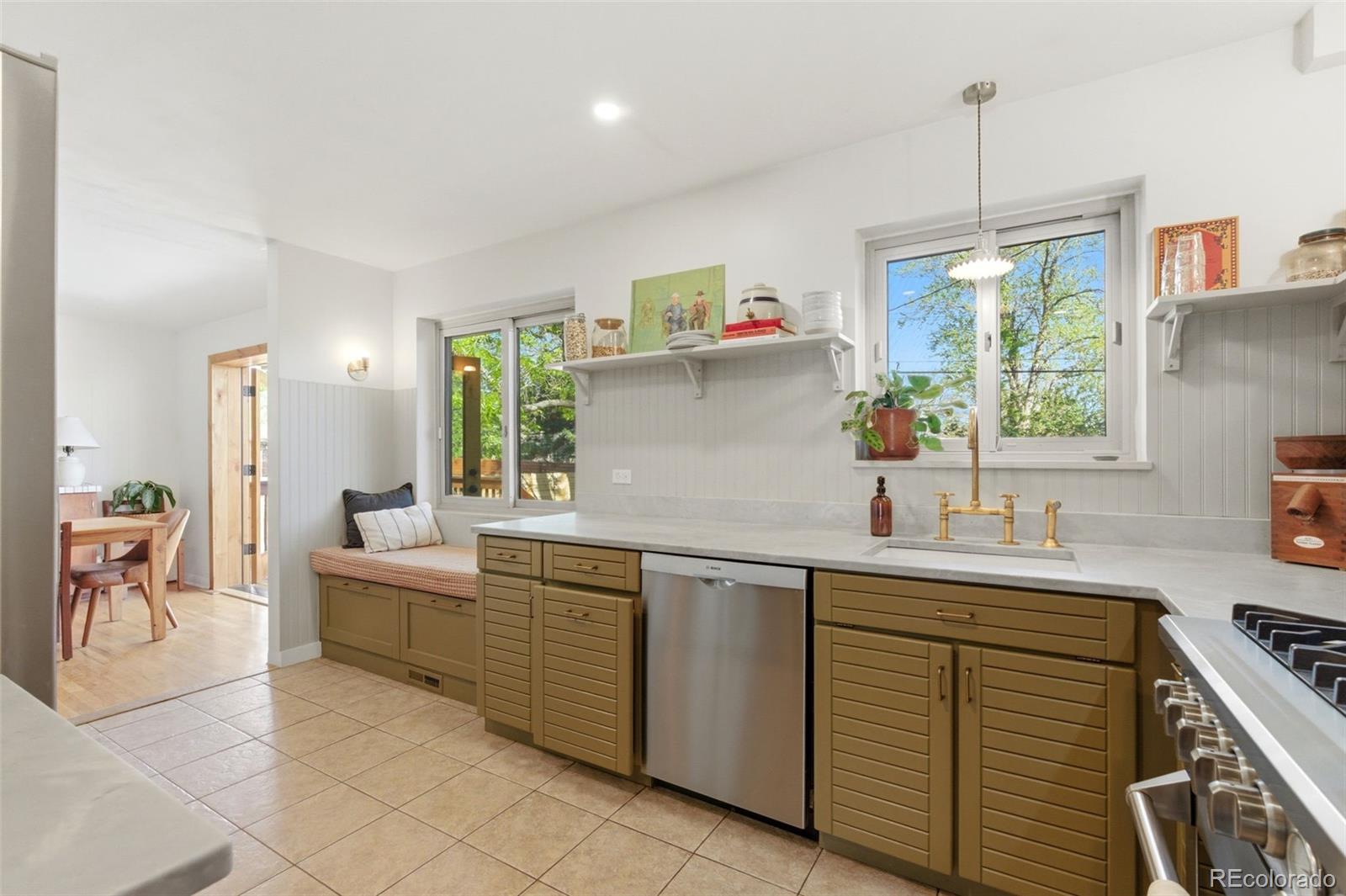 MLS Image #16 for 8935 w 4th avenue,lakewood, Colorado