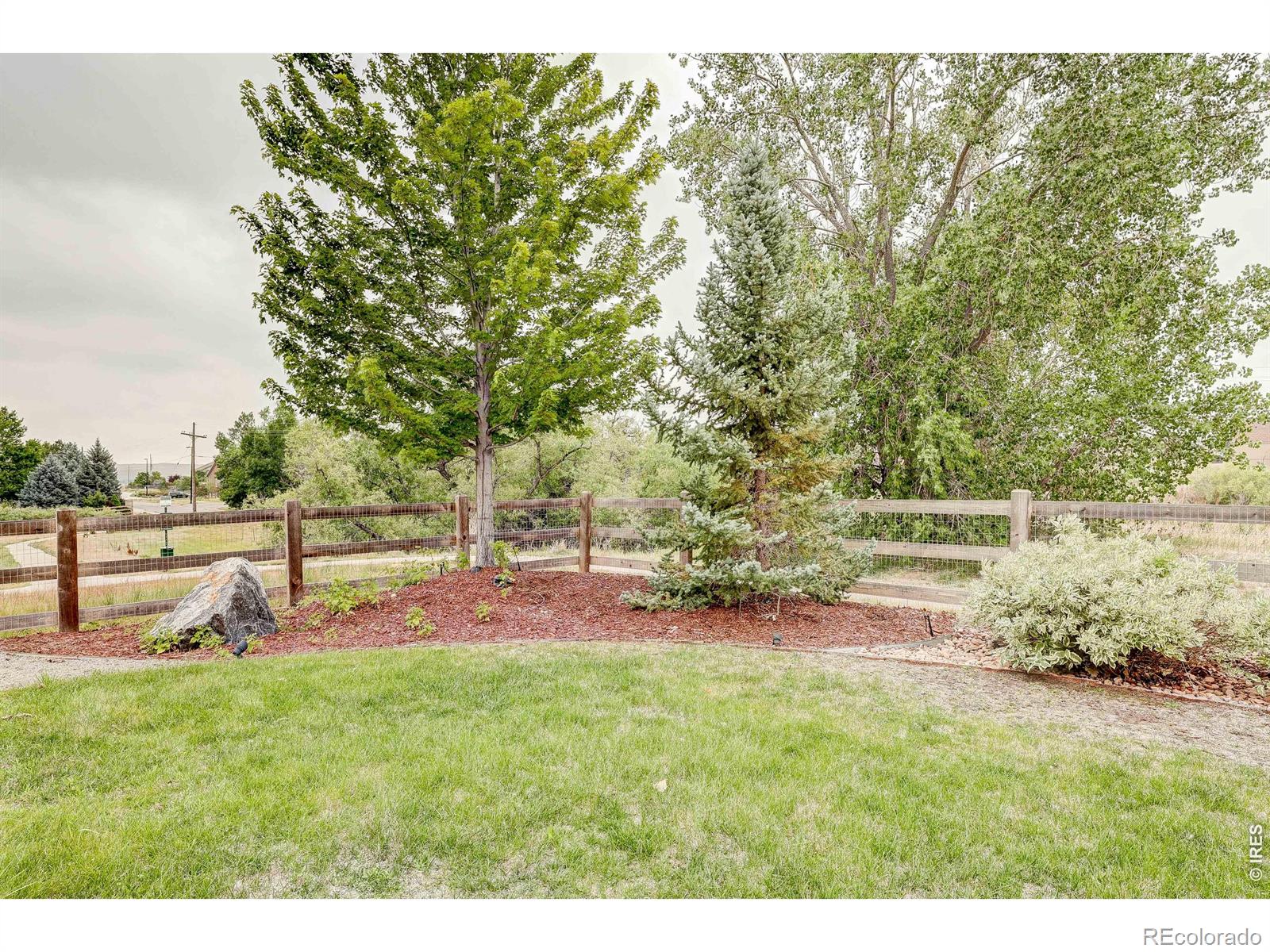 MLS Image #13 for 2246  front range court,erie, Colorado