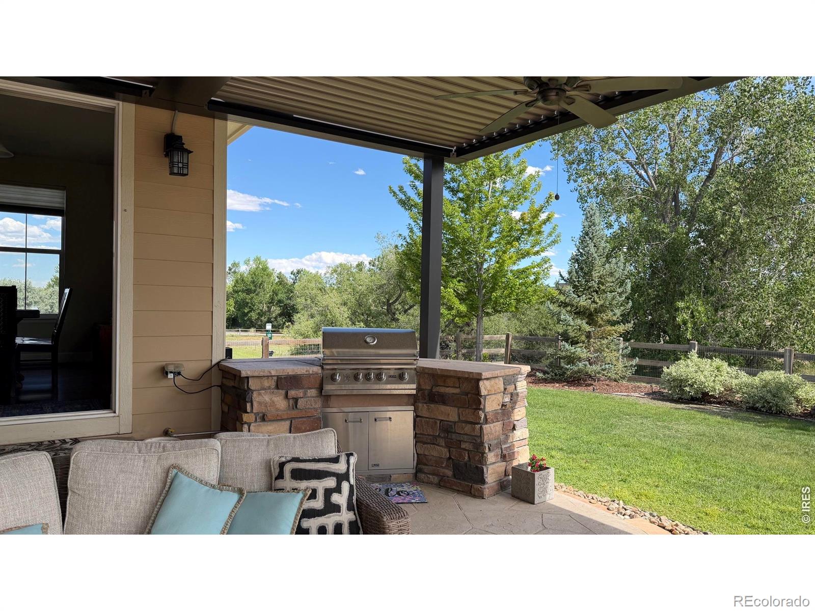 MLS Image #6 for 2246  front range court,erie, Colorado
