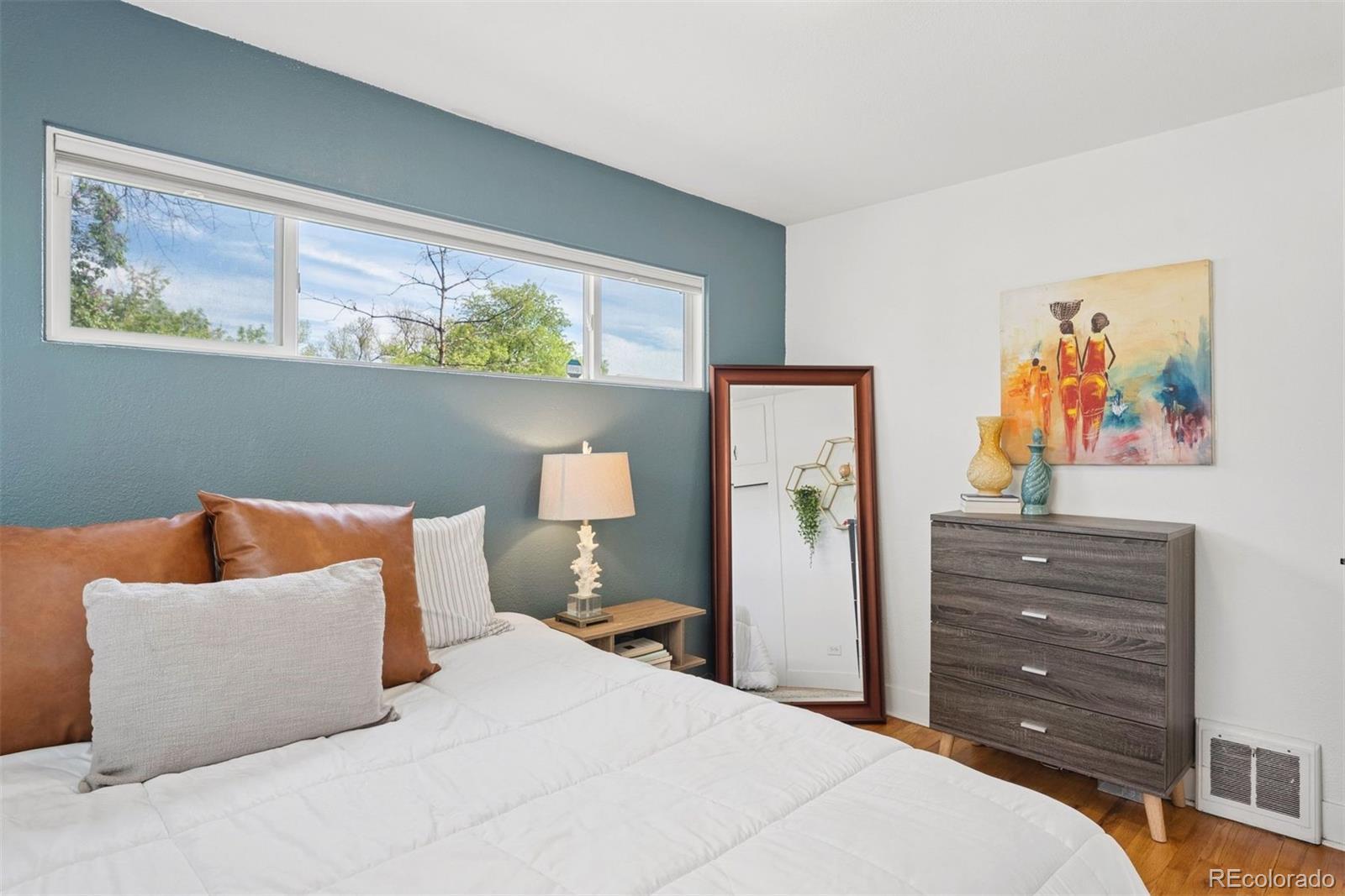 MLS Image #16 for 3910 e jerome avenue,denver, Colorado