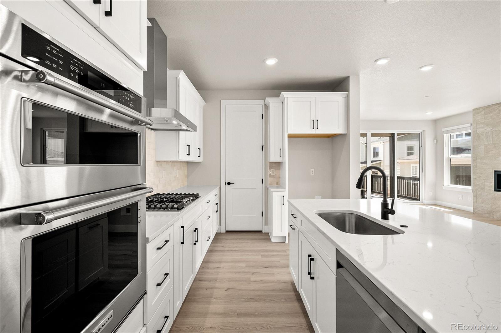 MLS Image #20 for 8632  whiteclover street,littleton, Colorado