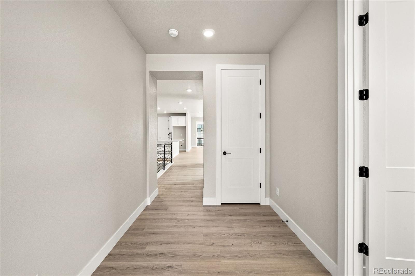 MLS Image #3 for 8632  whiteclover street,littleton, Colorado
