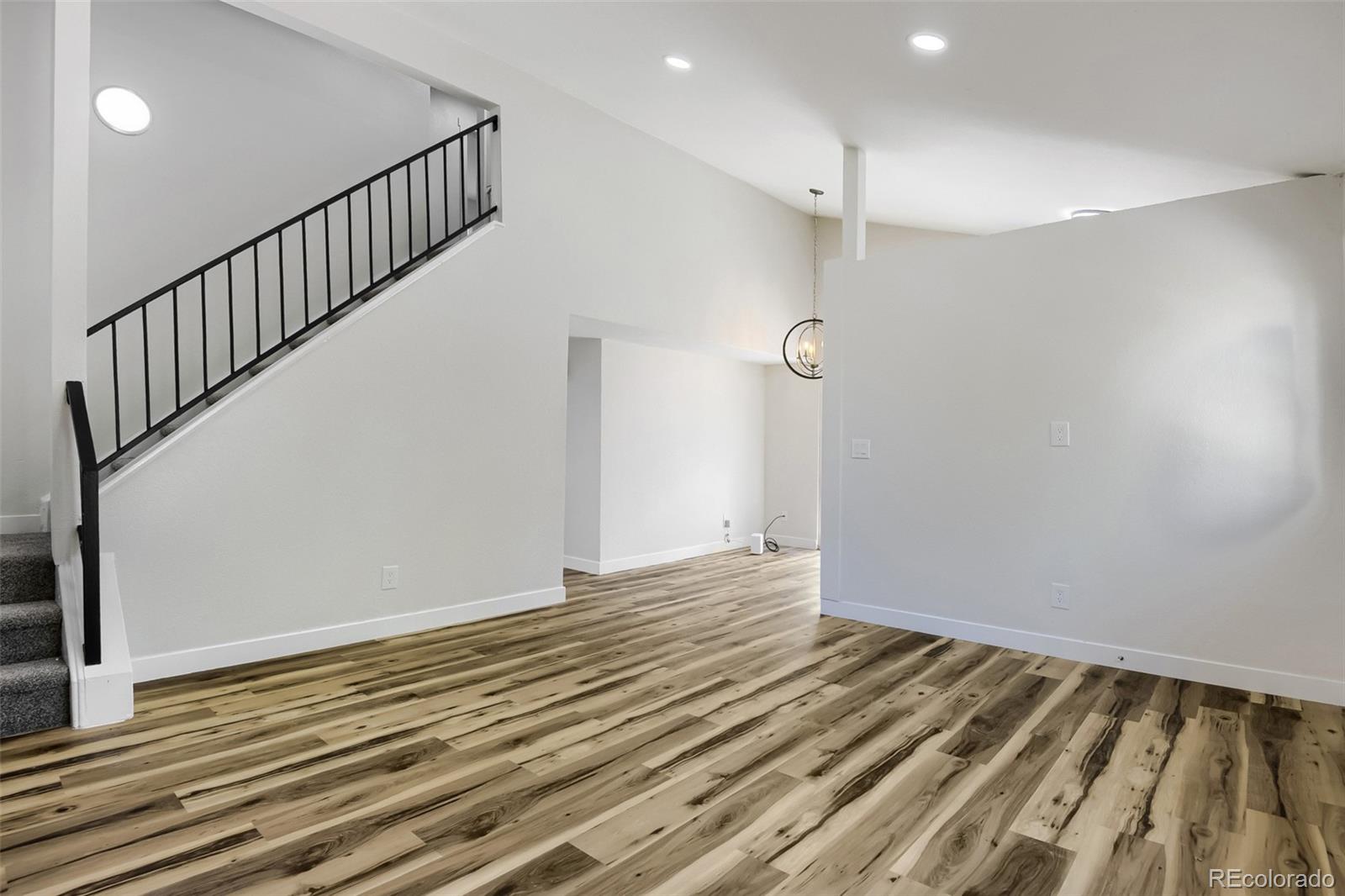 MLS Image #1 for 17464 e temple drive,aurora, Colorado