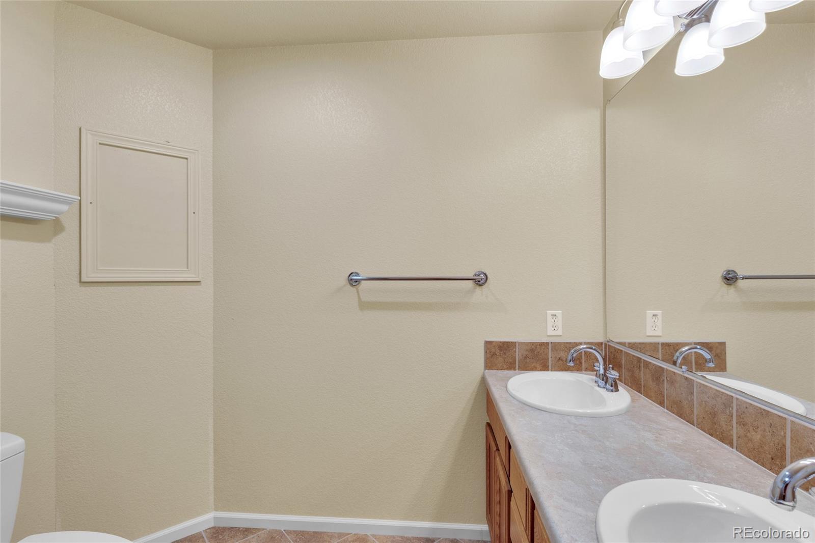 MLS Image #24 for 13572  columbine circle,thornton, Colorado