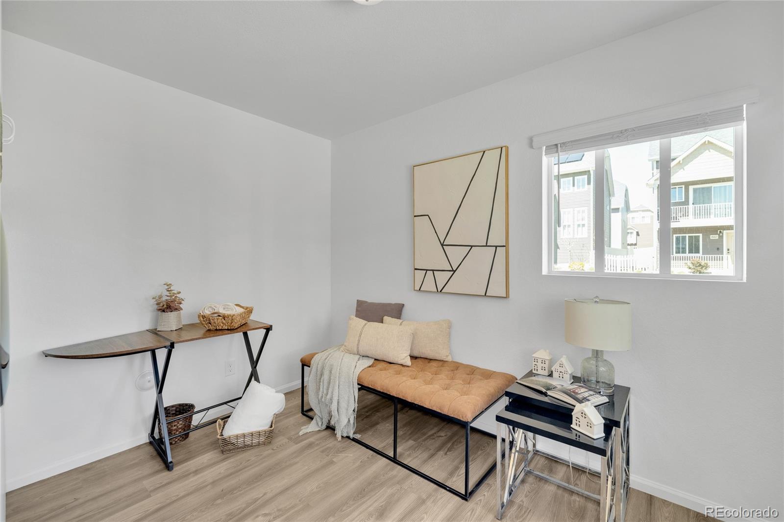 MLS Image #21 for 18652 e 54th avenue,denver, Colorado