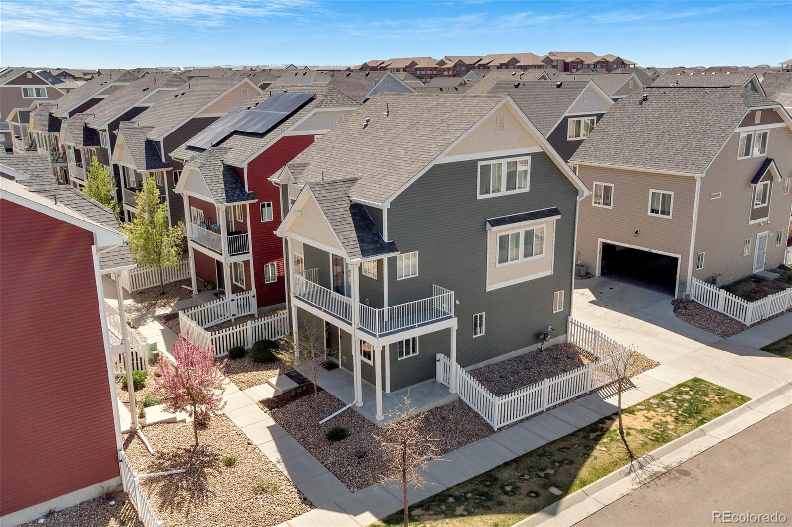 MLS Image #23 for 18652 e 54th avenue,denver, Colorado
