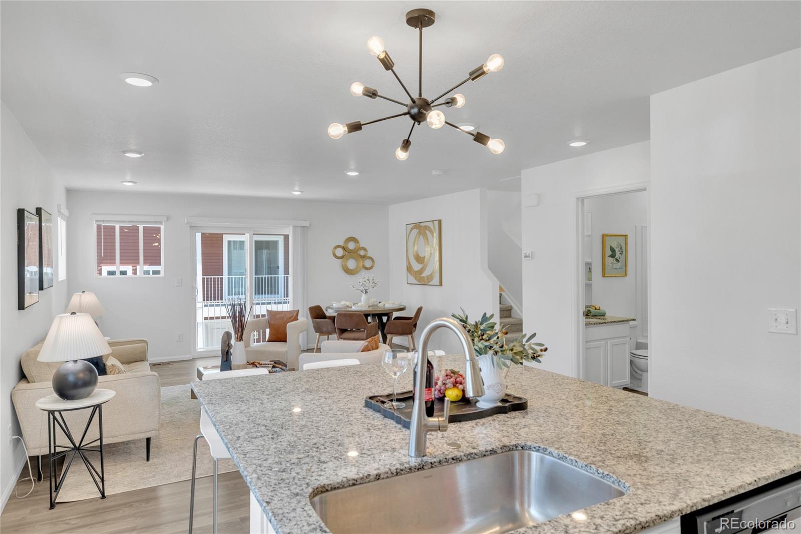 MLS Image #7 for 18652 e 54th avenue,denver, Colorado