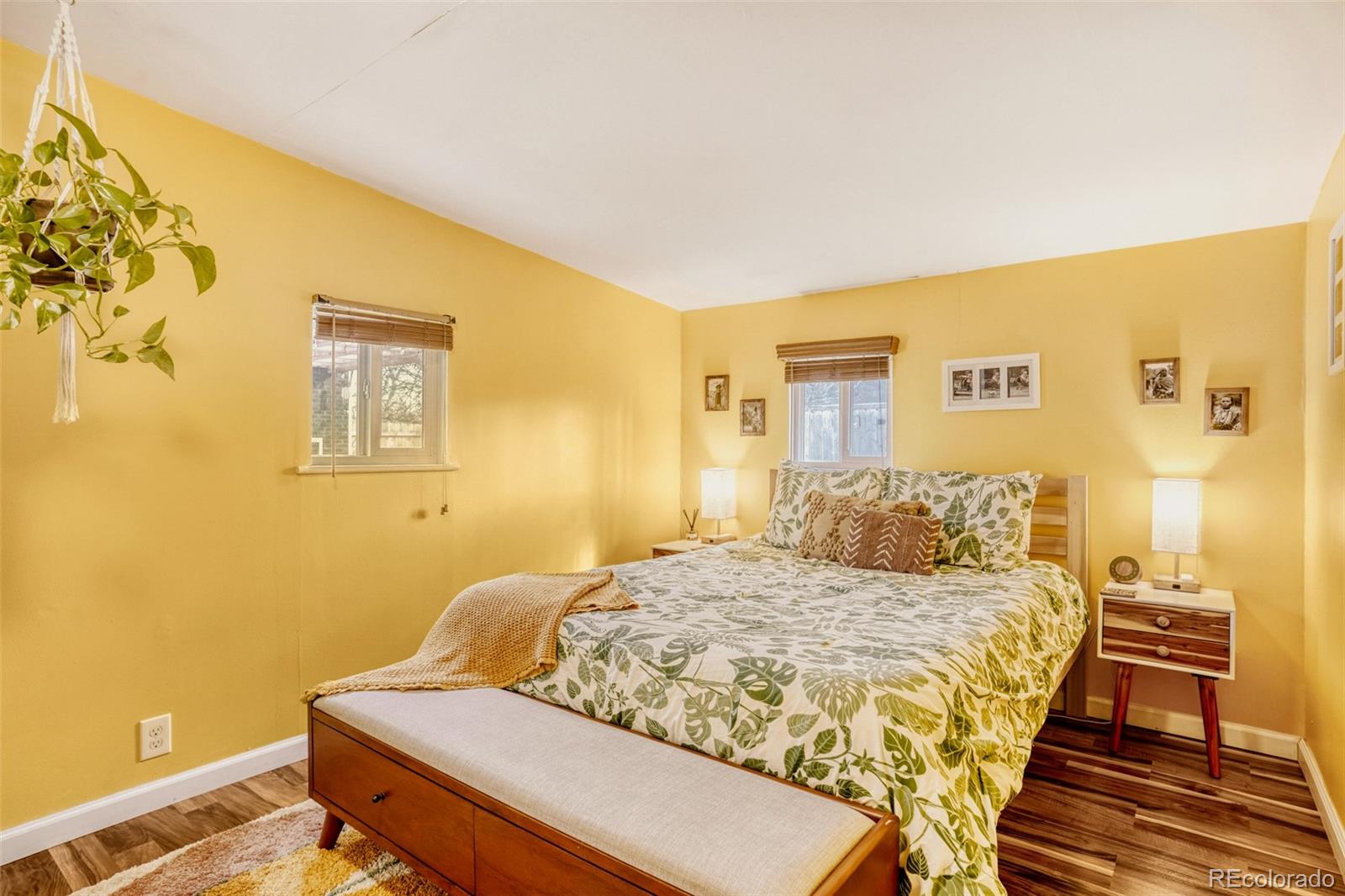 MLS Image #28 for 823 s raritan street,denver, Colorado