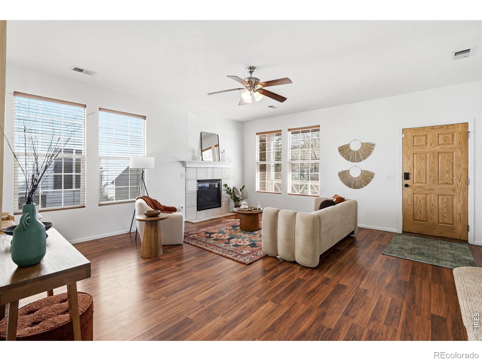 MLS Image #4 for 12382  madison court,thornton, Colorado