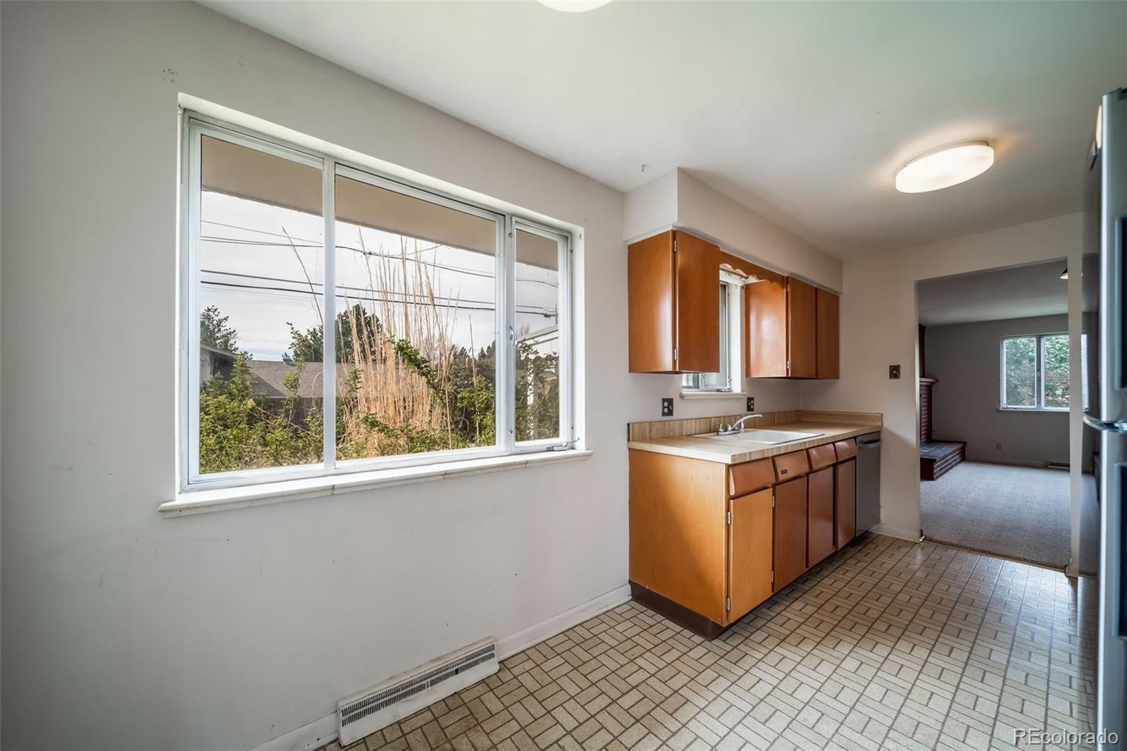 MLS Image #12 for 10330 w 60th avenue,arvada, Colorado
