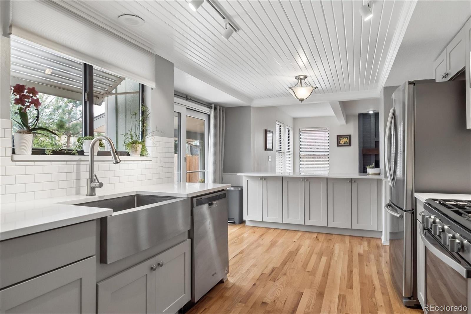 MLS Image #3 for 5035 s evanston street,aurora, Colorado