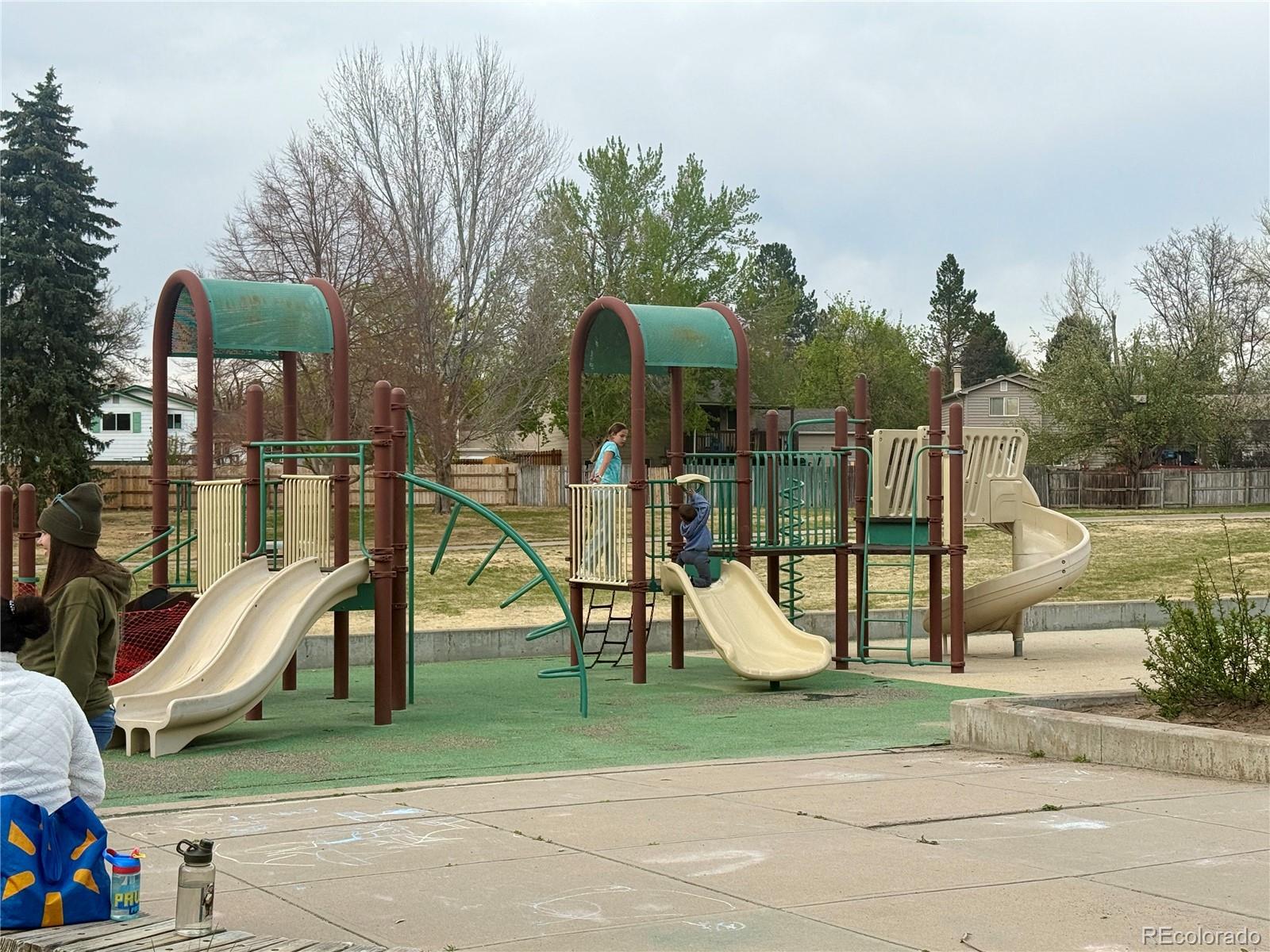MLS Image #37 for 5035 s evanston street,aurora, Colorado
