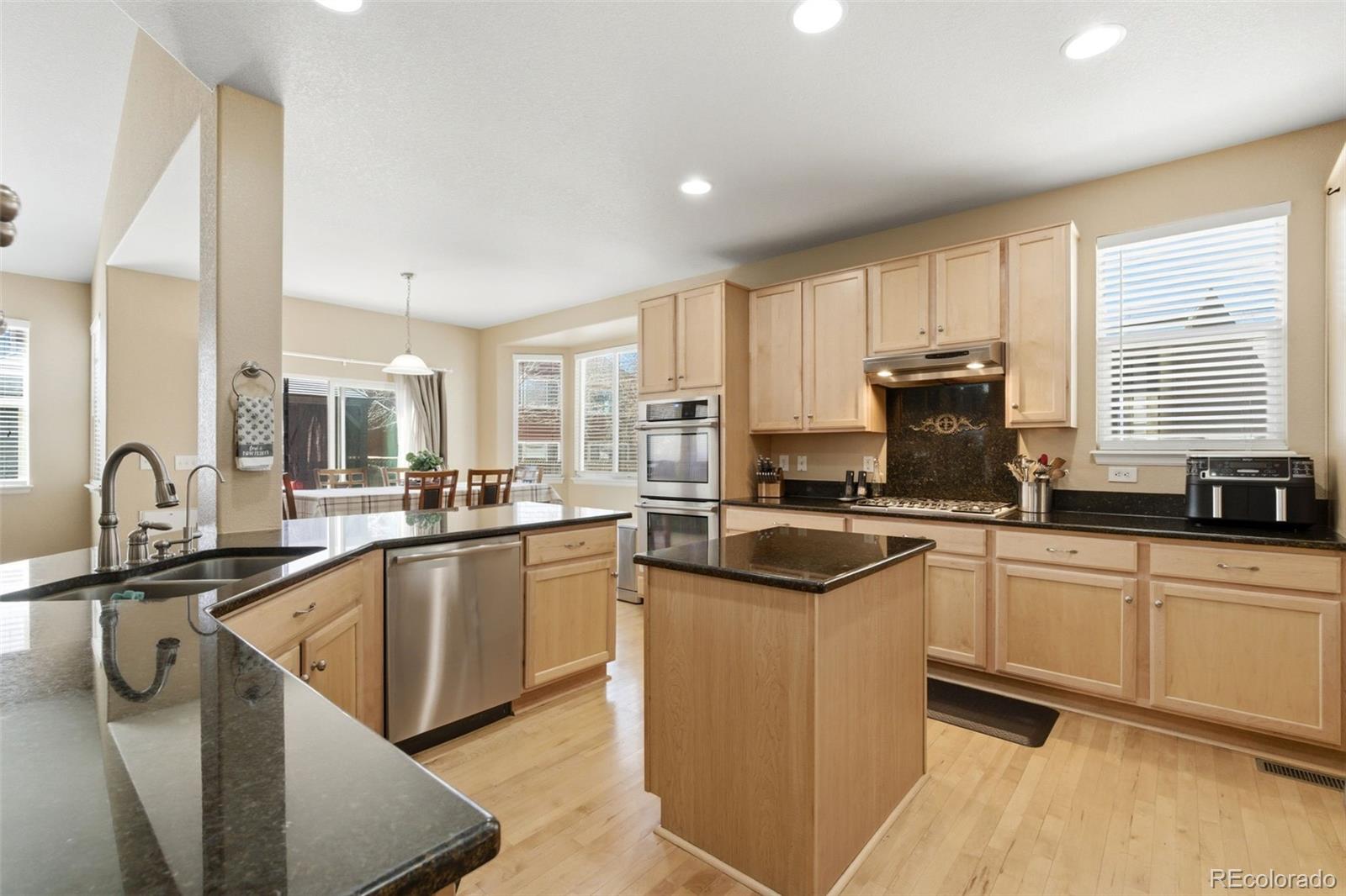 MLS Image #4 for 11037  macon street,commerce city, Colorado
