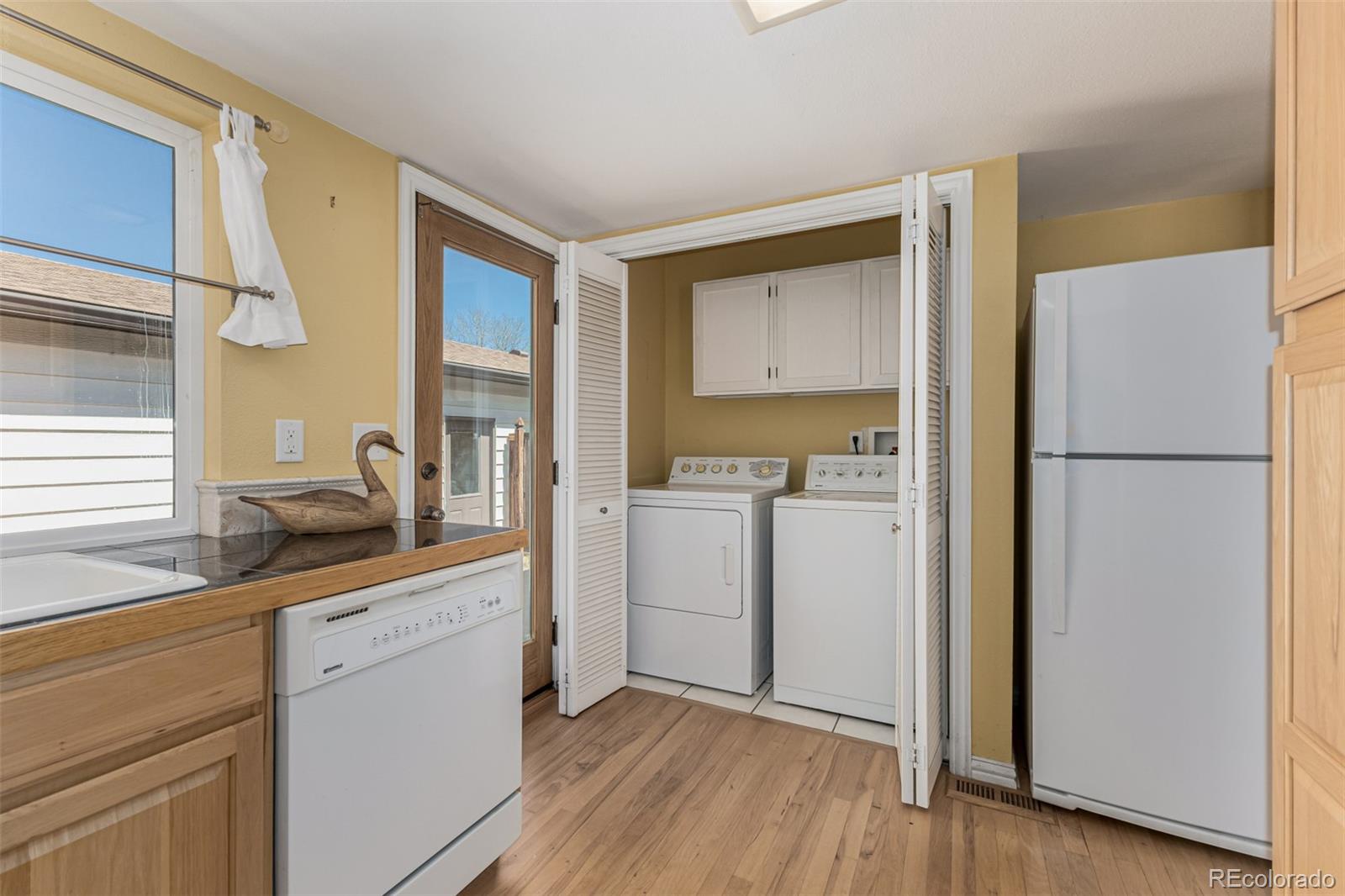 MLS Image #11 for 3571 s kittredge street e,aurora, Colorado