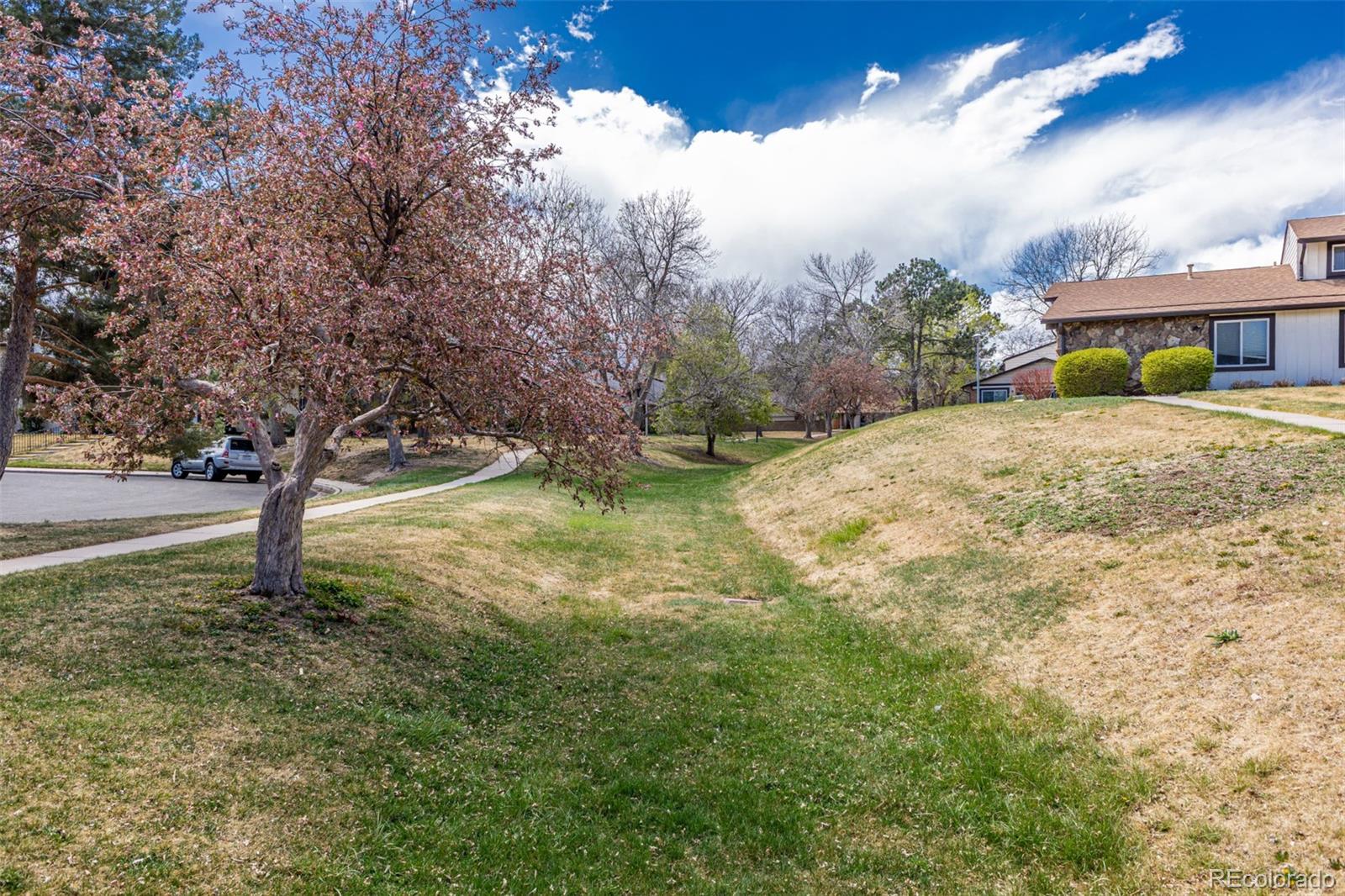 MLS Image #31 for 3571 s kittredge street e,aurora, Colorado