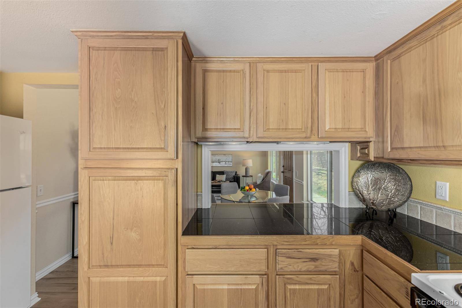 MLS Image #7 for 3571 s kittredge street e,aurora, Colorado