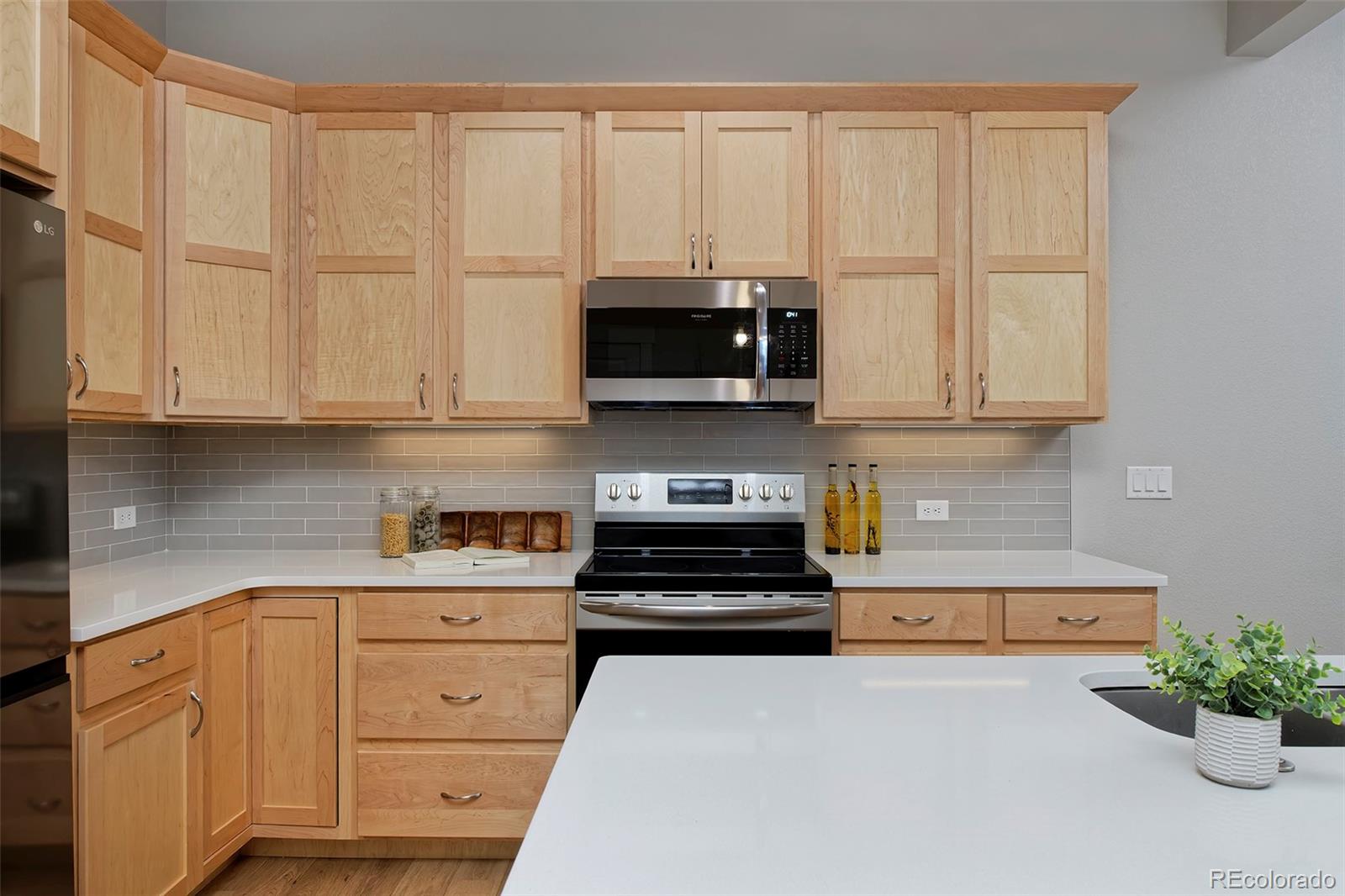 MLS Image #9 for 1878 w 50th street,loveland, Colorado