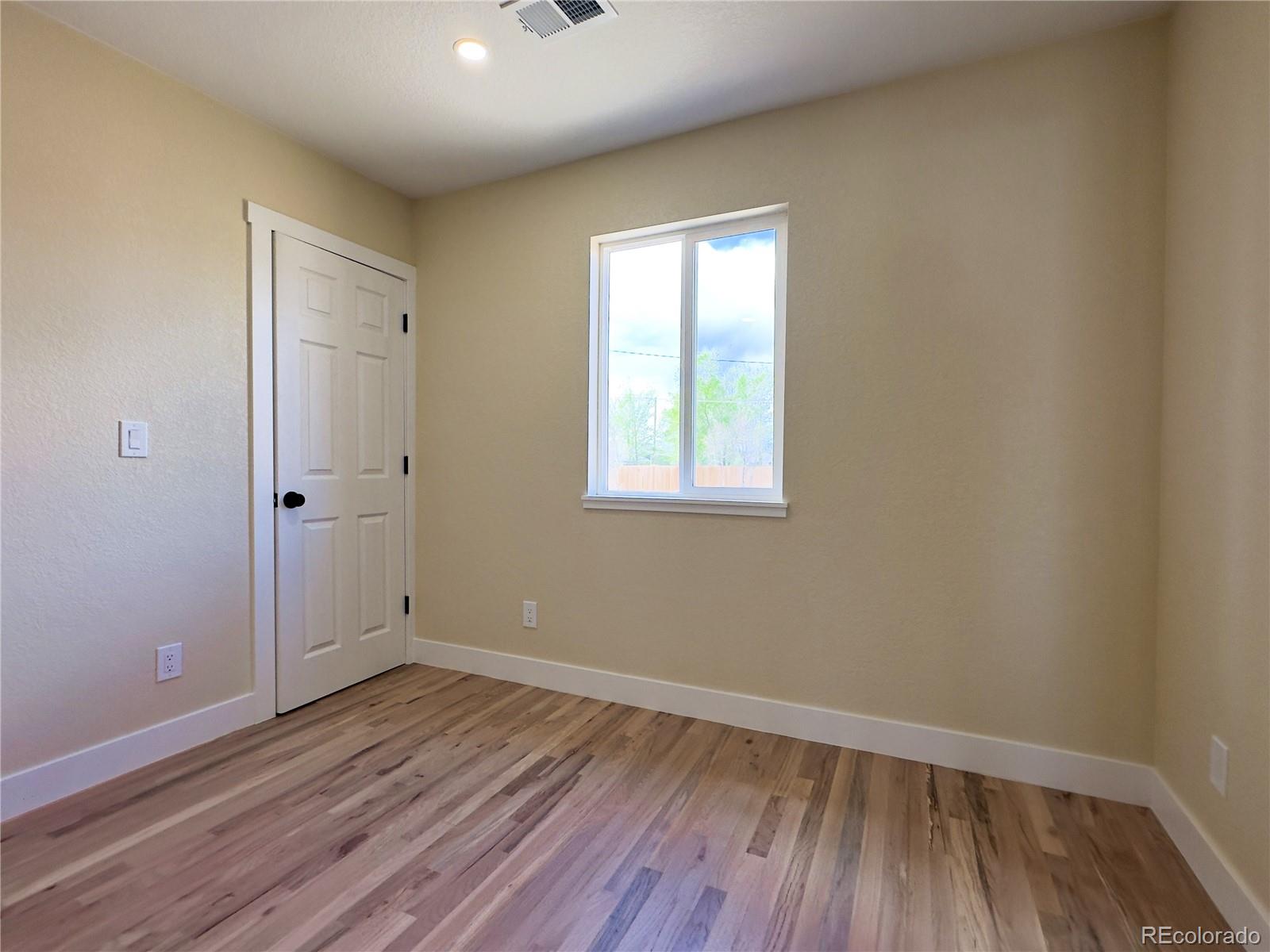 MLS Image #12 for 8071  jasmine street,dupont, Colorado