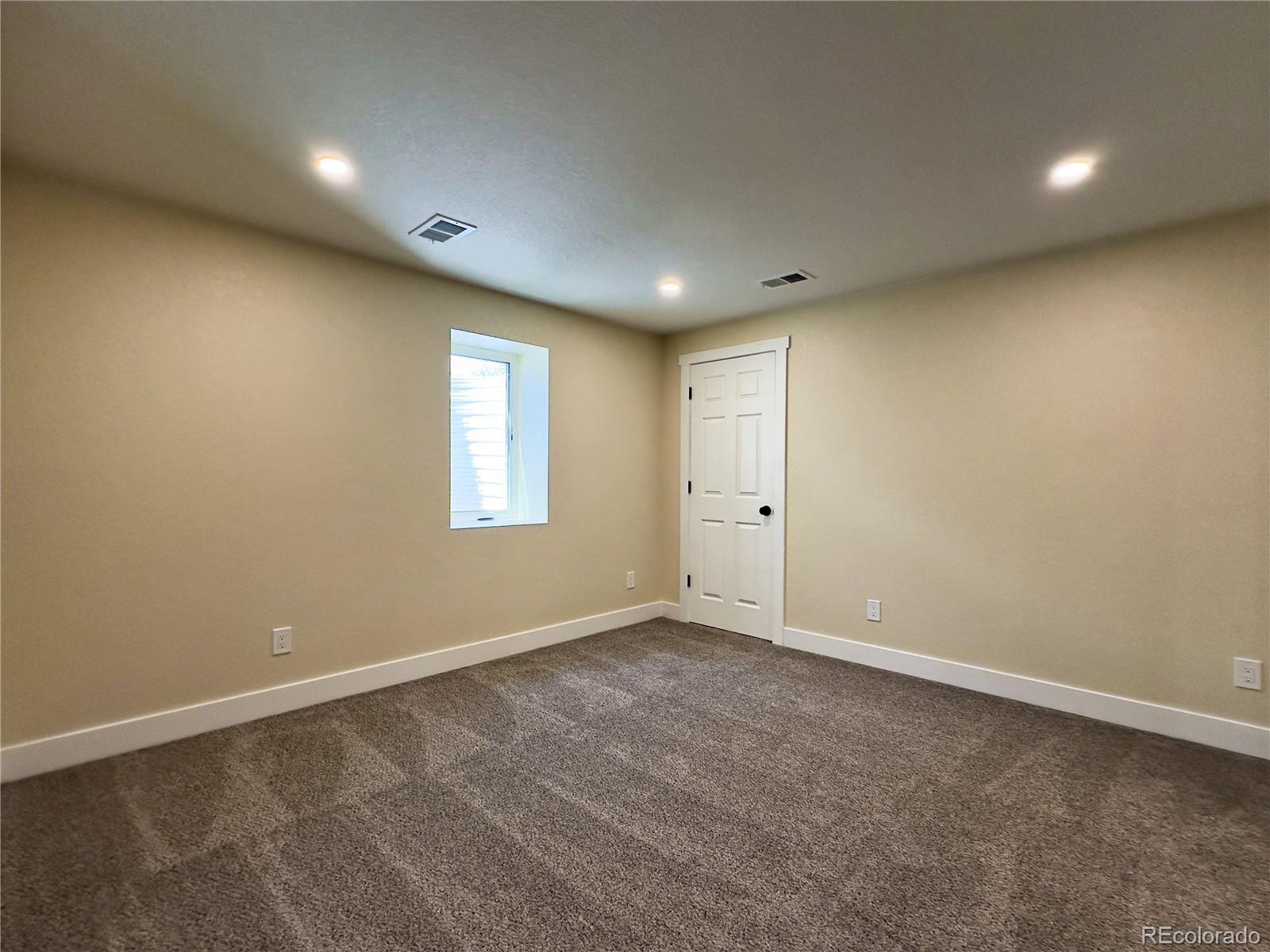 MLS Image #17 for 8071  jasmine street,dupont, Colorado