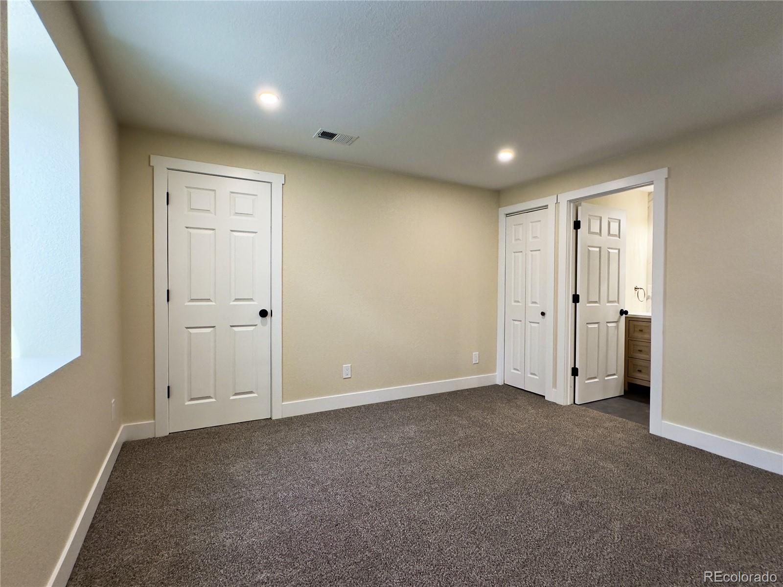 MLS Image #18 for 8071  jasmine street,dupont, Colorado