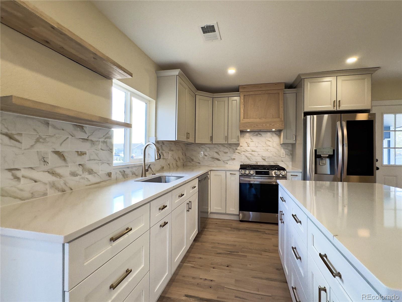 MLS Image #6 for 8071  jasmine street,dupont, Colorado