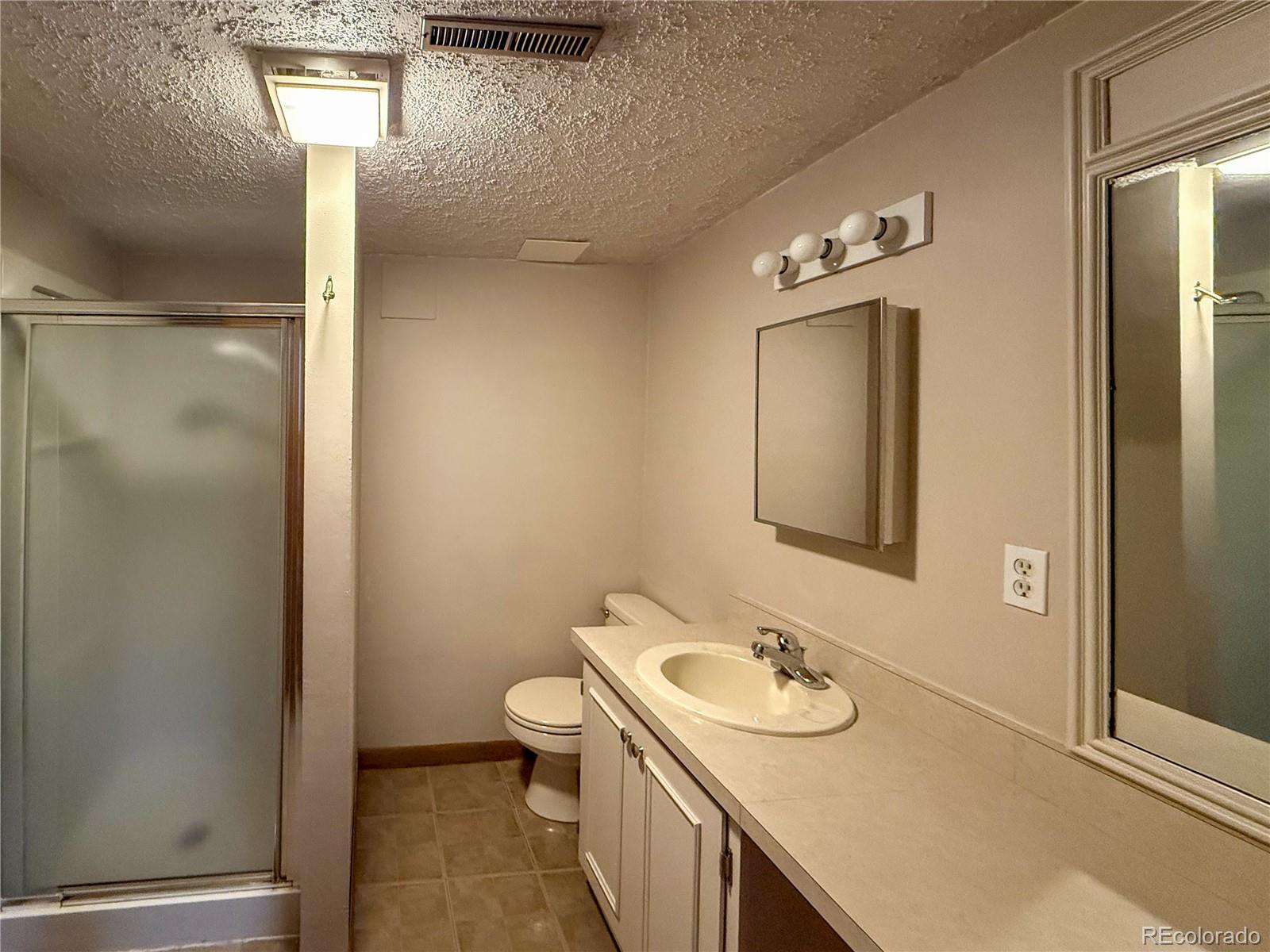 MLS Image #18 for 270  sycamore street,burlington, Colorado