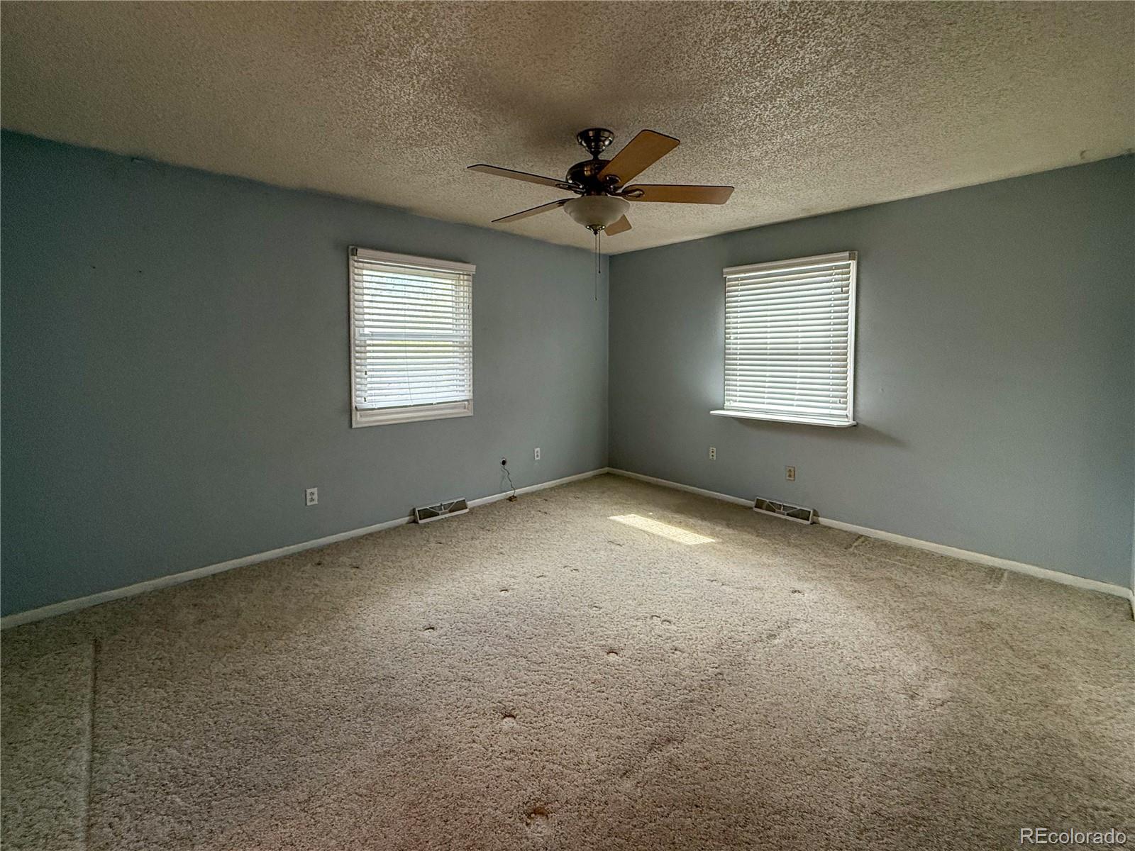 MLS Image #7 for 270  sycamore street,burlington, Colorado