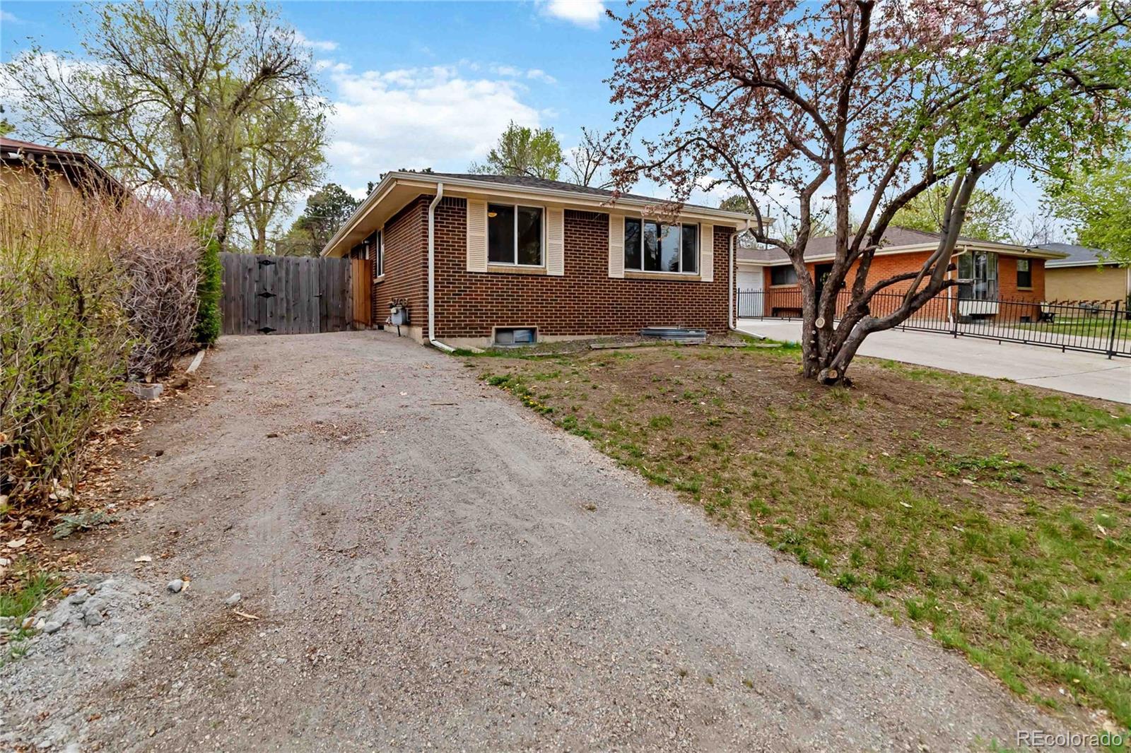 MLS Image #2 for 3150 w mexico avenue,denver, Colorado