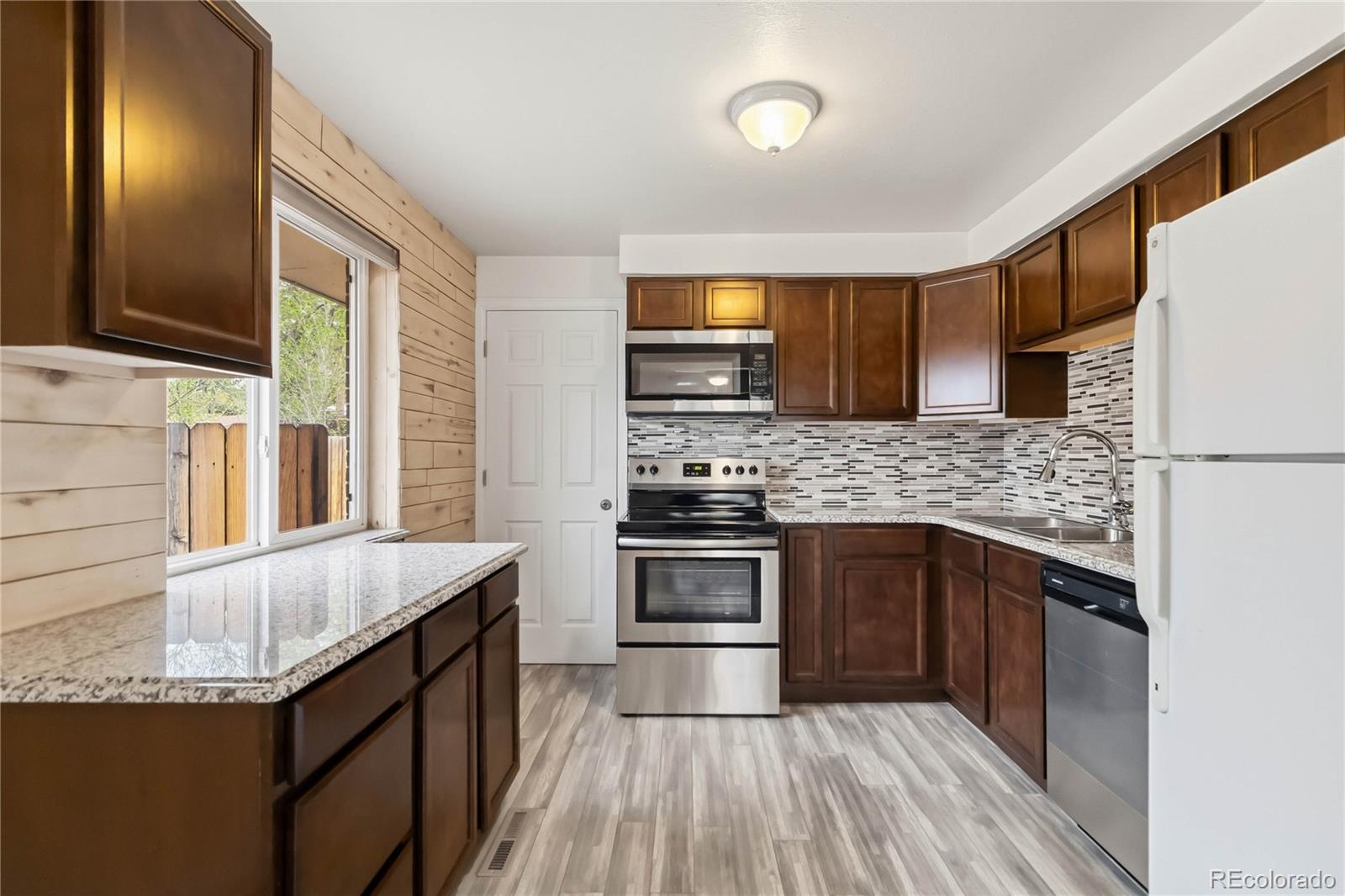 MLS Image #6 for 3150 w mexico avenue,denver, Colorado