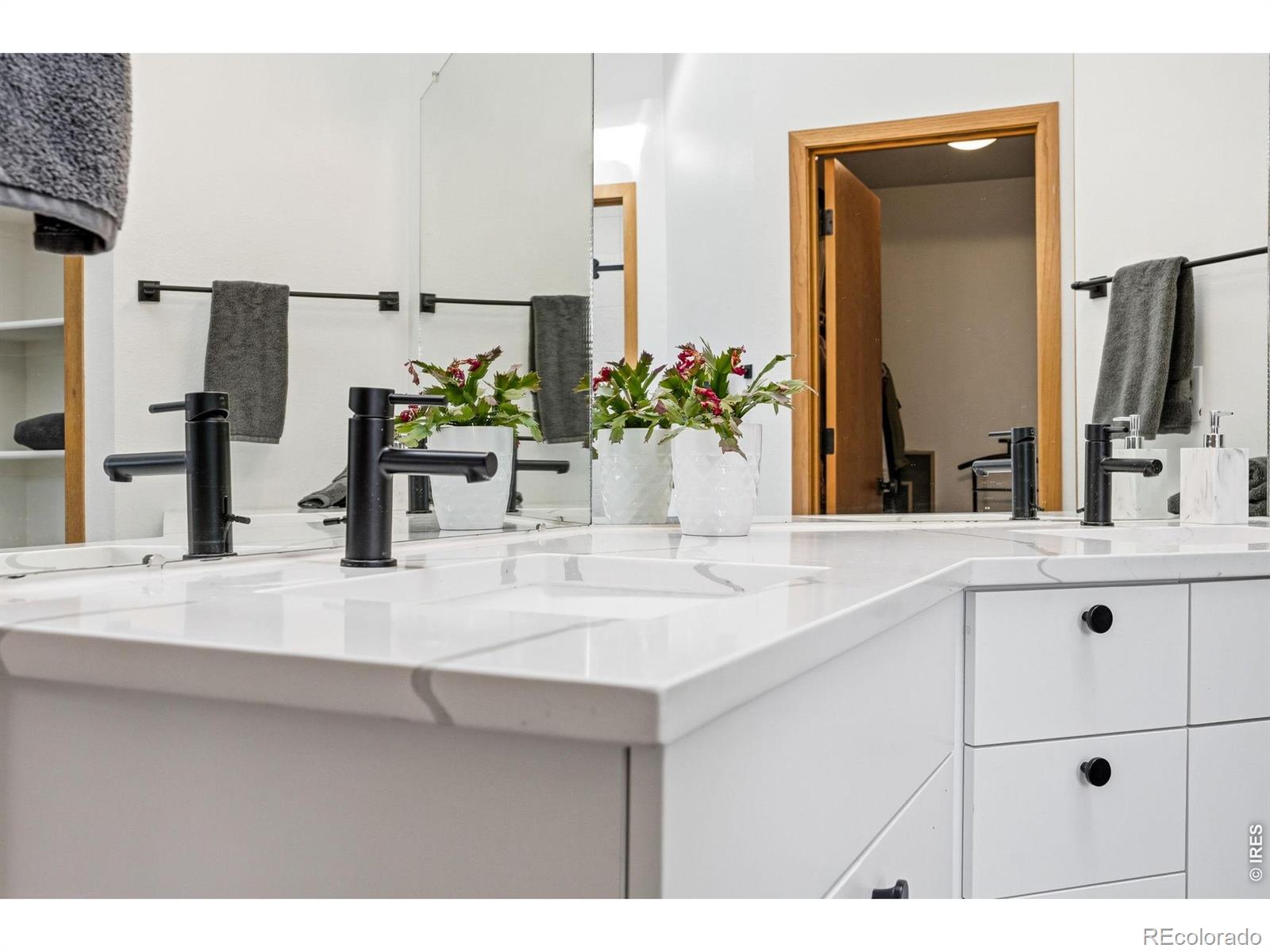 MLS Image #21 for 5588  stonewall place,boulder, Colorado