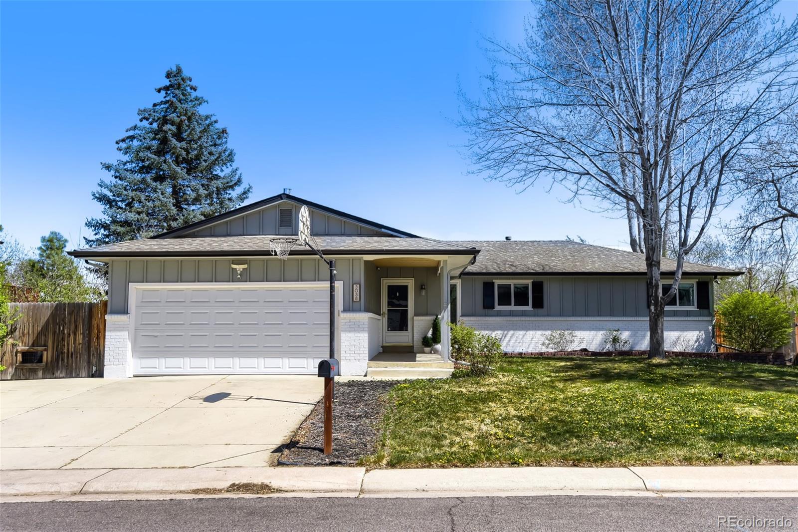 MLS Image #1 for 3038 s akron court,denver, Colorado