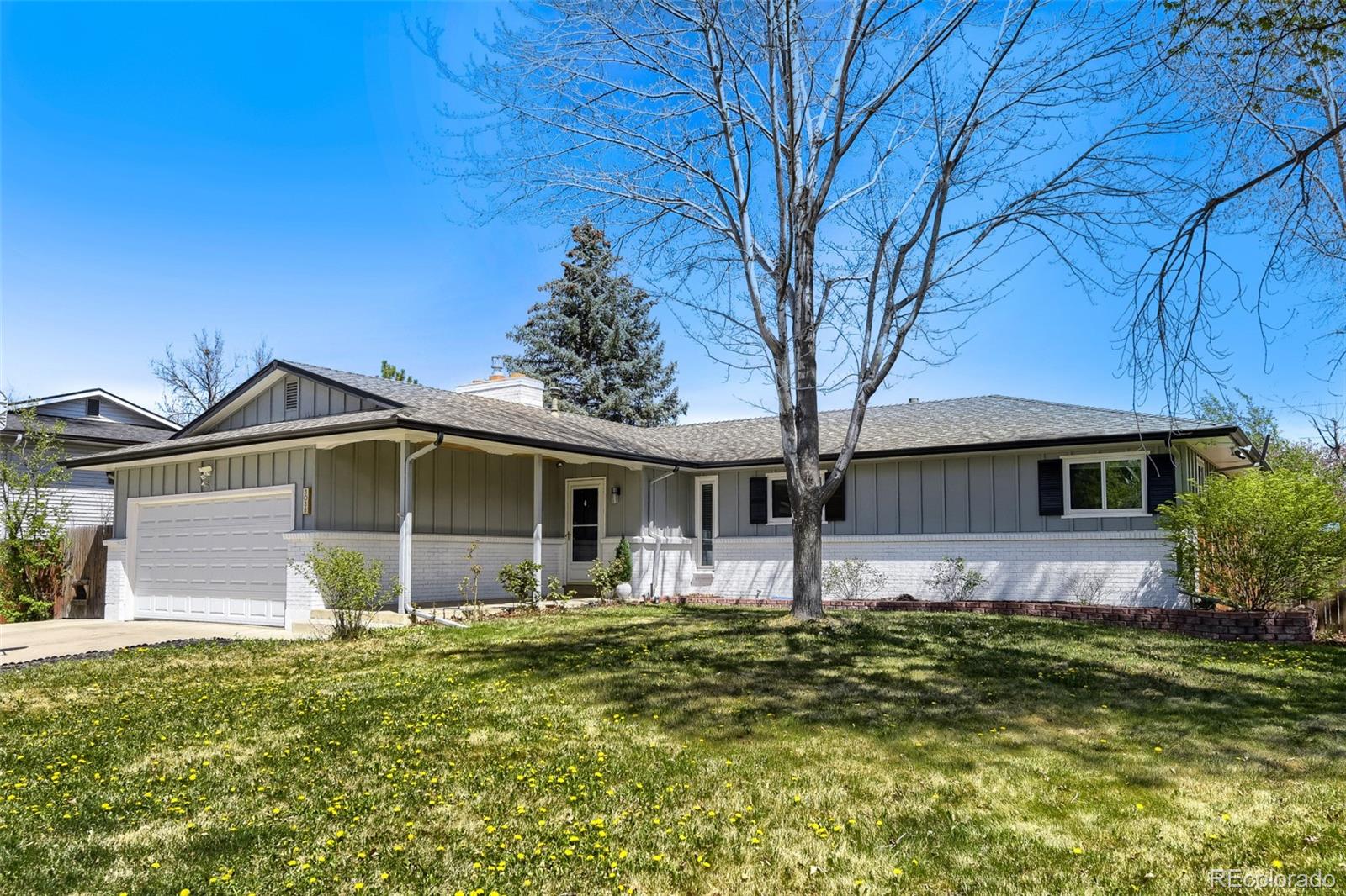 MLS Image #2 for 3038 s akron court,denver, Colorado
