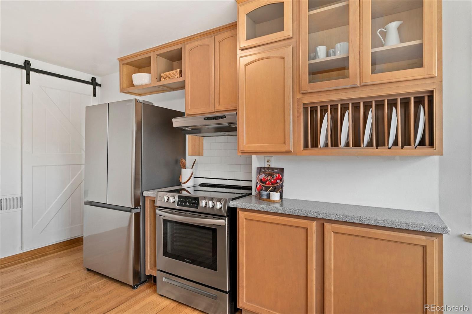 MLS Image #12 for 5036 w moncrieff place,denver, Colorado