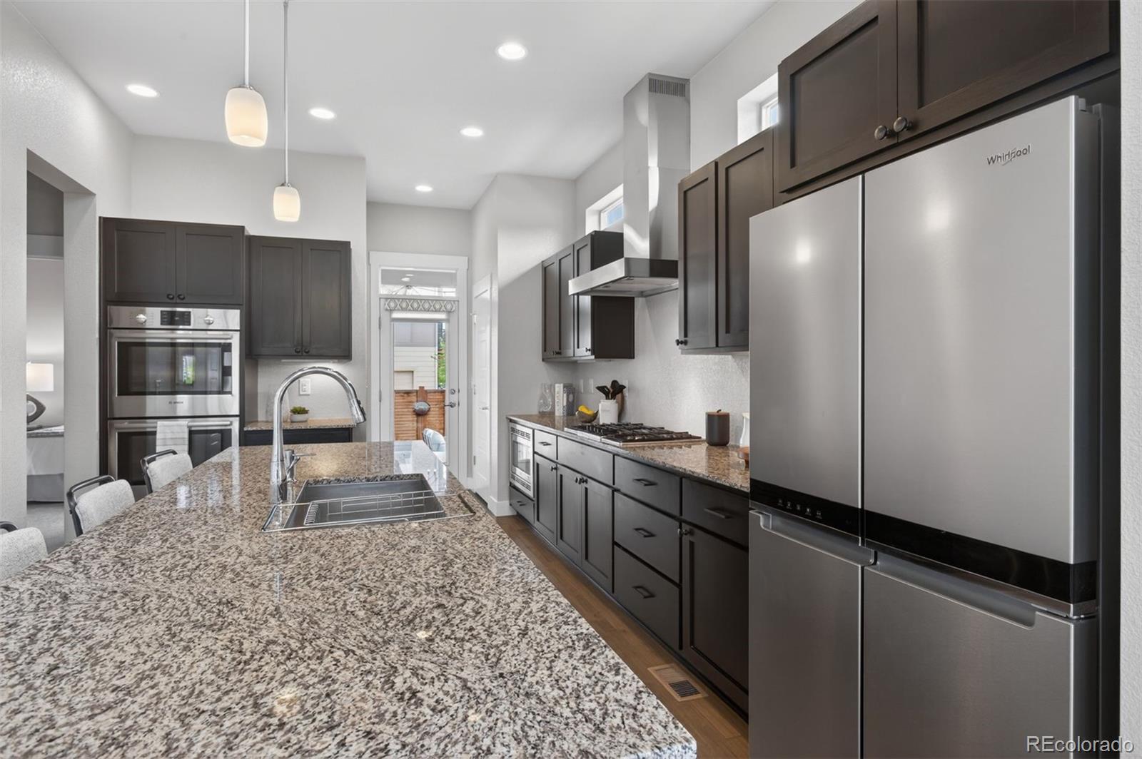 MLS Image #10 for 8825 e 55th avenue,denver, Colorado