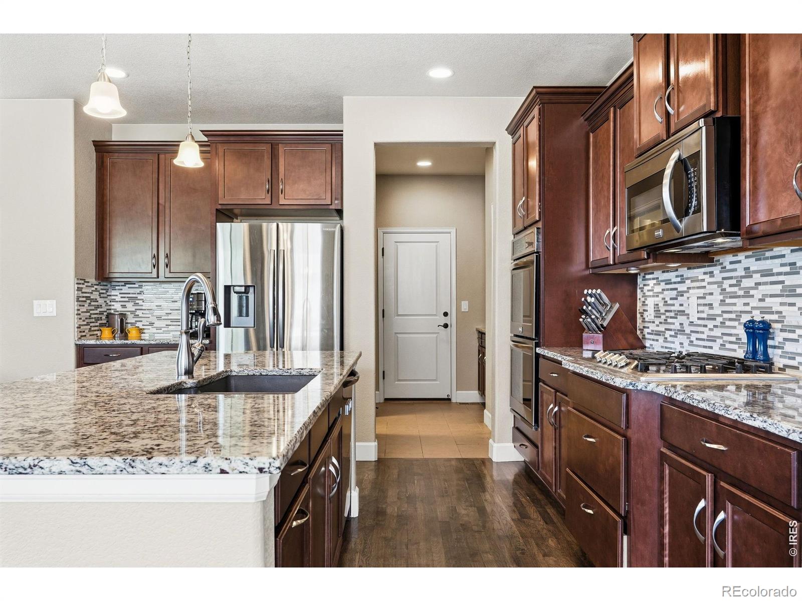 MLS Image #13 for 21251 e smoky hill road,centennial, Colorado