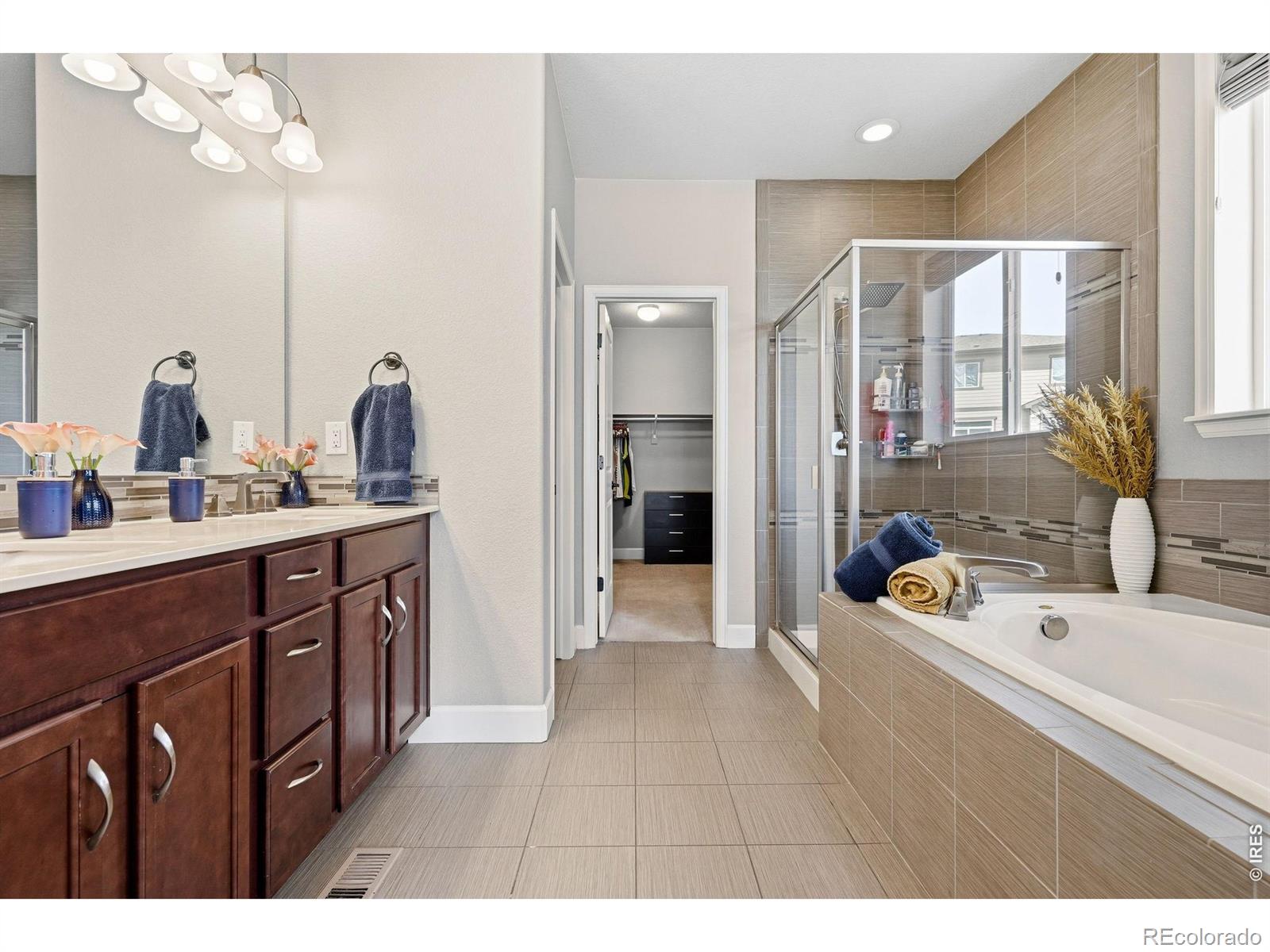 MLS Image #26 for 21251 e smoky hill road,centennial, Colorado