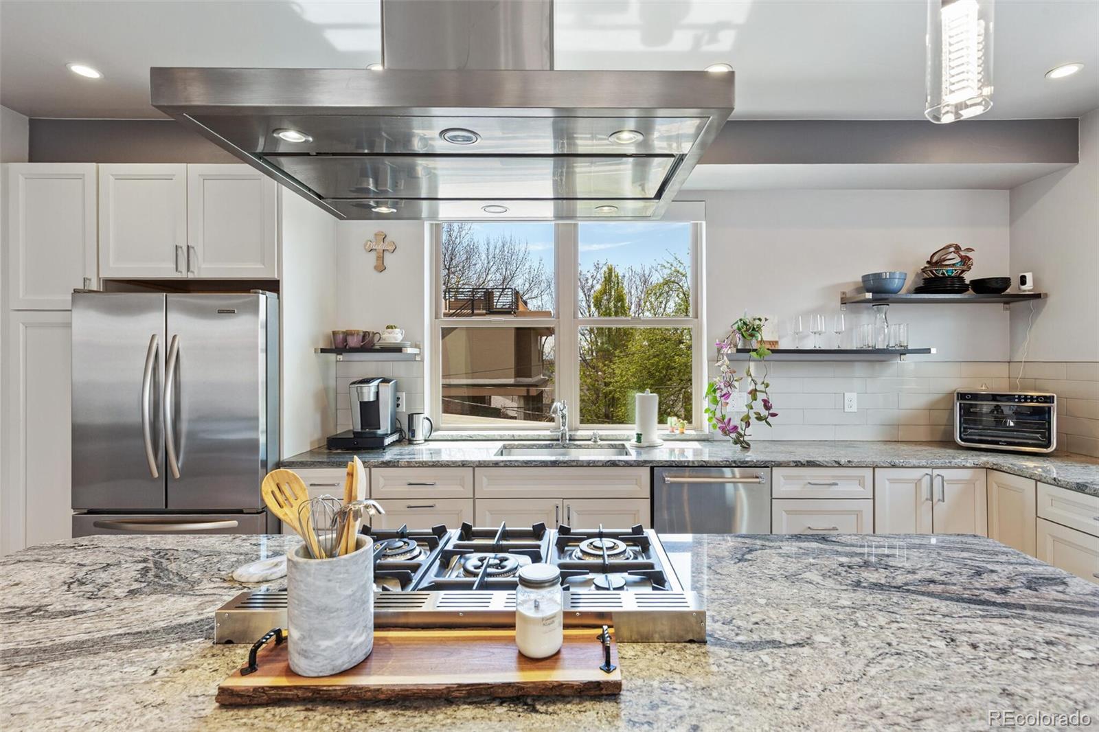 MLS Image #9 for 3924 w 30th avenue,denver, Colorado
