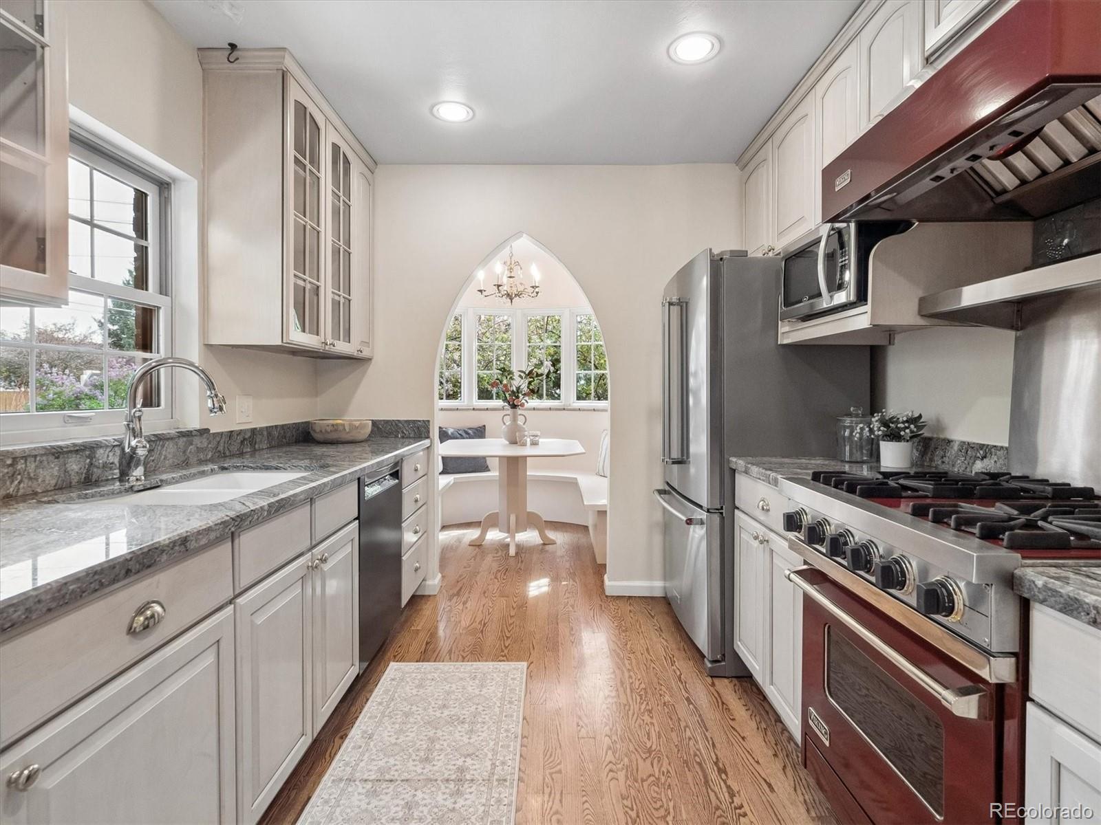 MLS Image #11 for 2300  leyden street,denver, Colorado