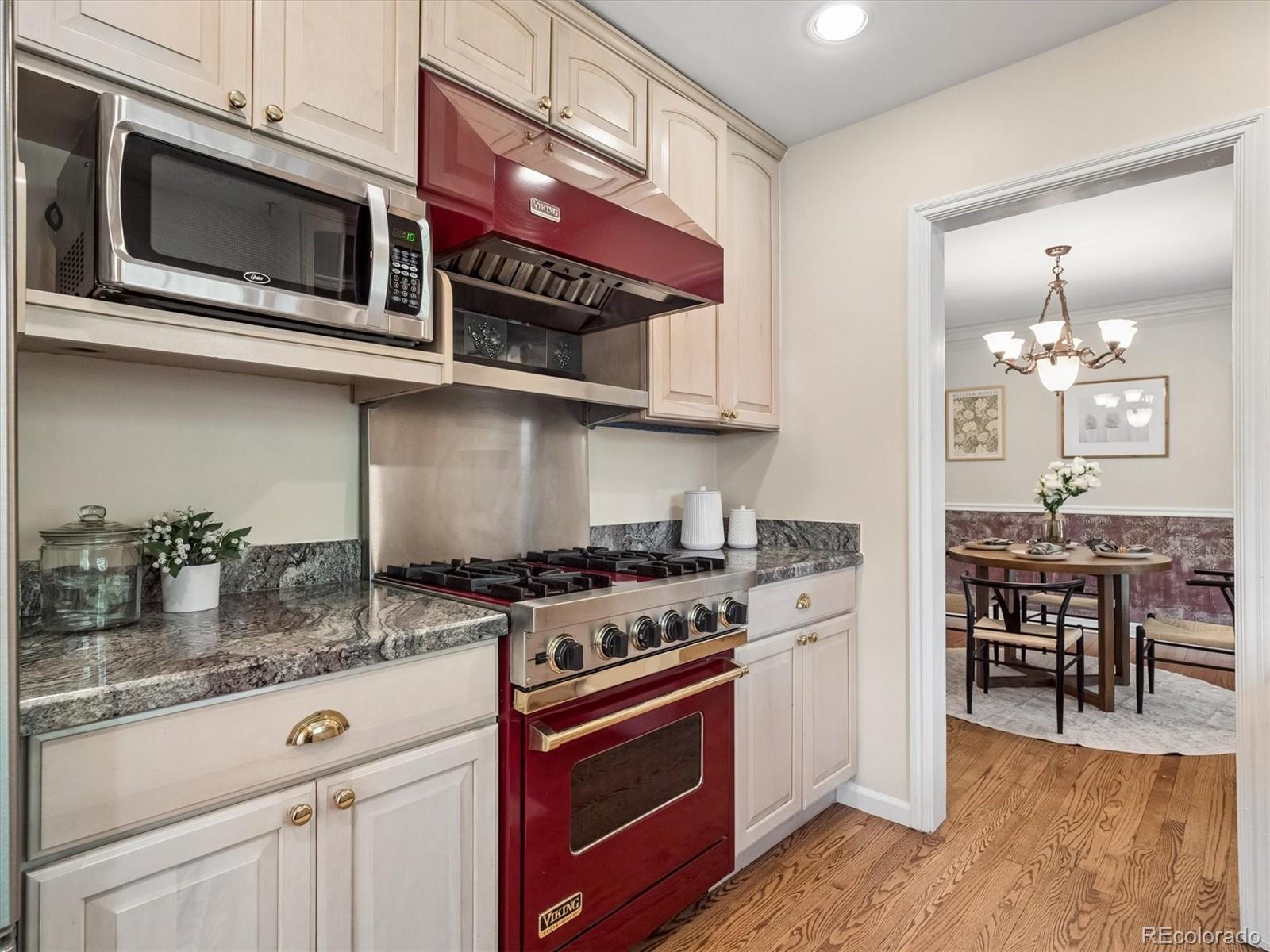MLS Image #12 for 2300  leyden street,denver, Colorado