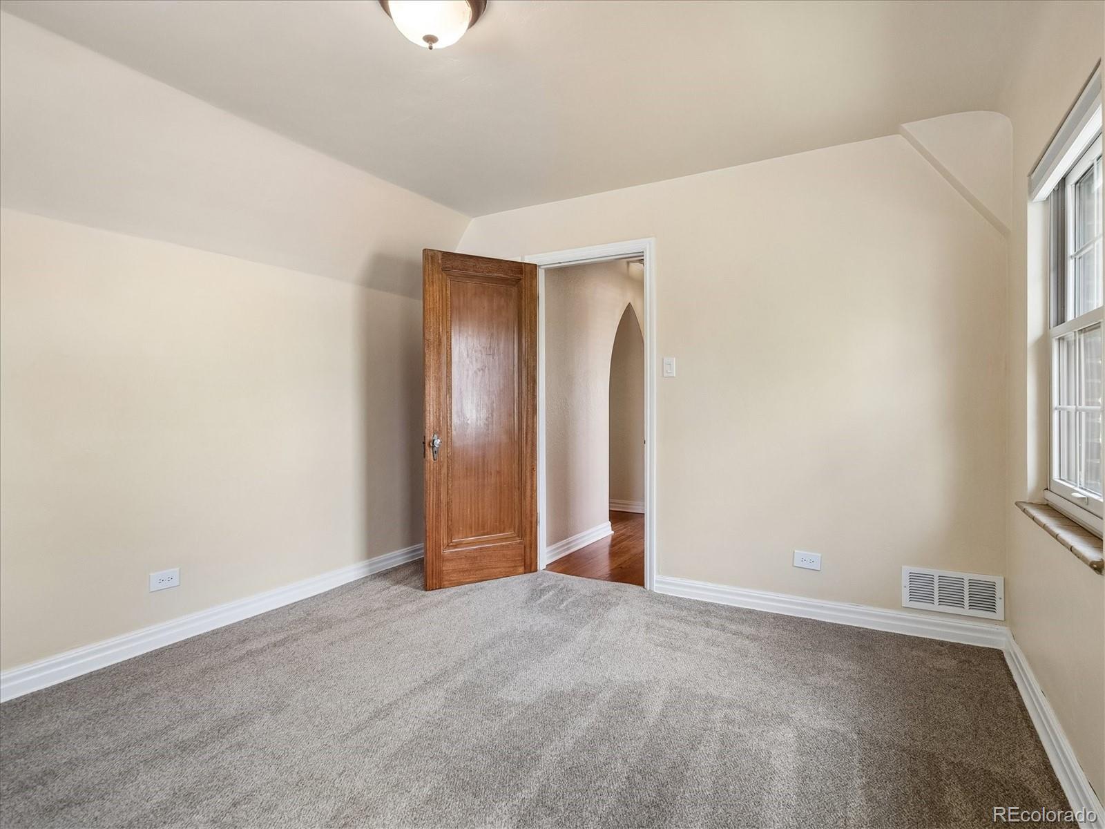 MLS Image #19 for 2300  leyden street,denver, Colorado