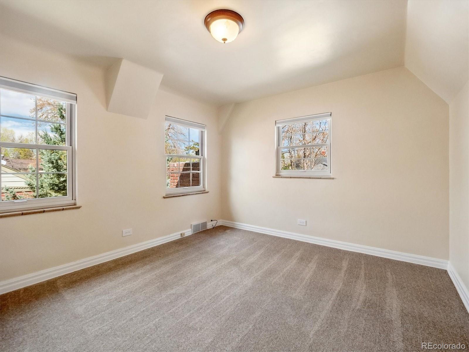 MLS Image #20 for 2300  leyden street,denver, Colorado