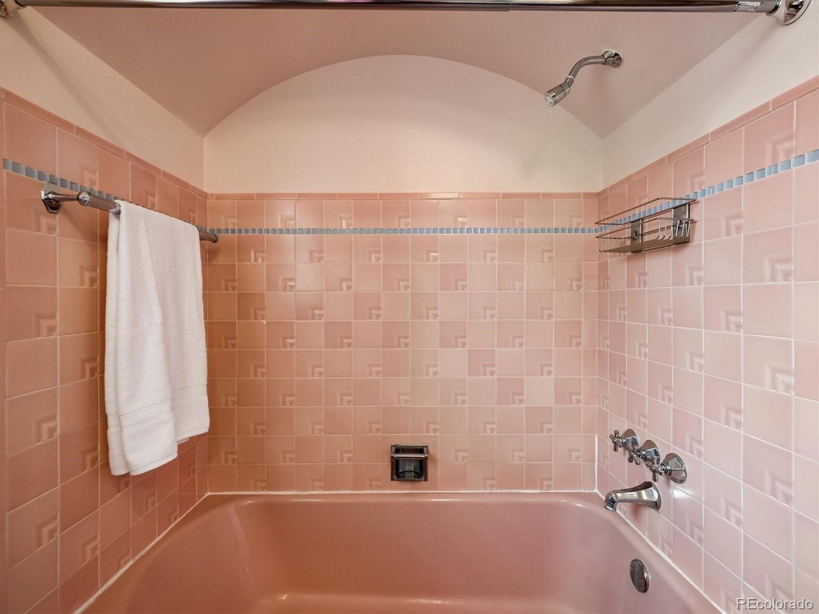 MLS Image #22 for 2300  leyden street,denver, Colorado