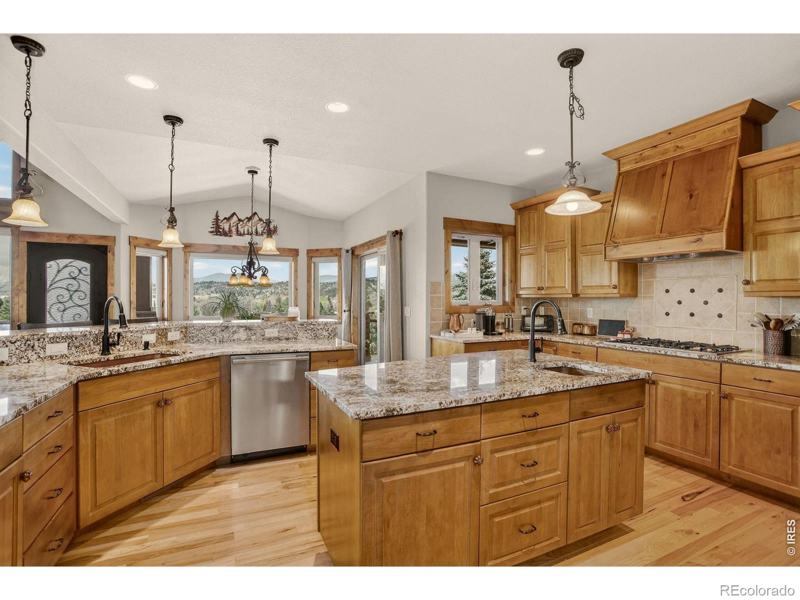MLS Image #13 for 6126  gitalong road,loveland, Colorado