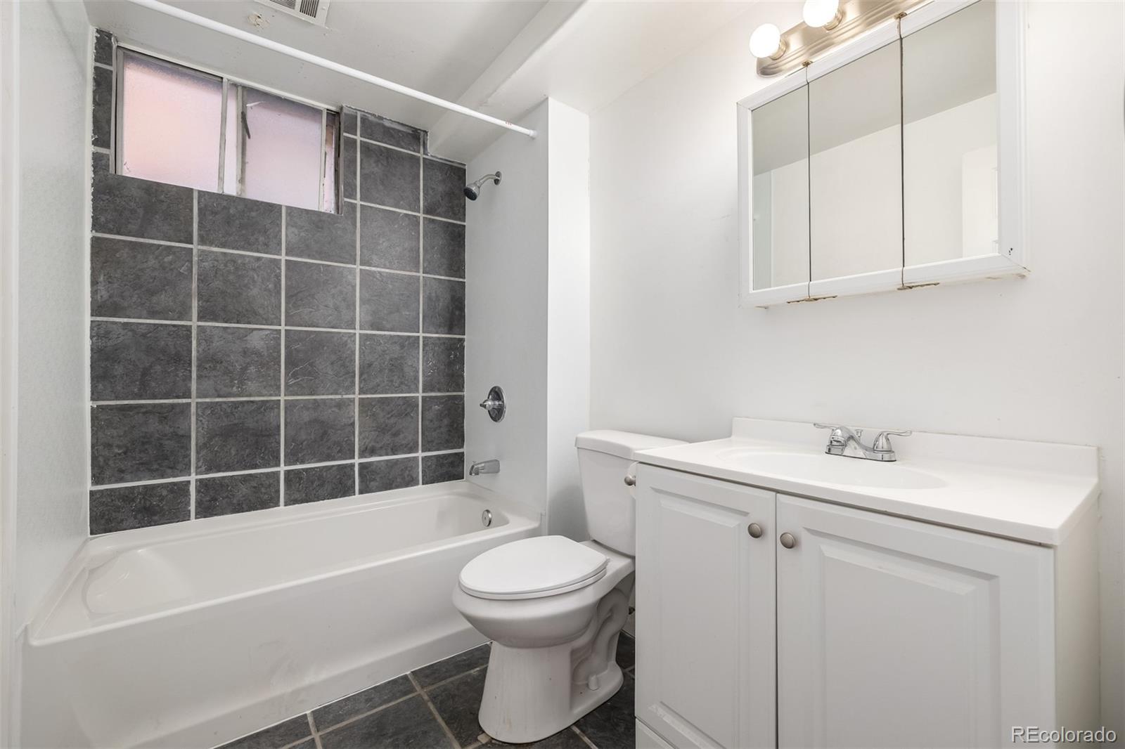 MLS Image #23 for 660 n ogden street ,denver, Colorado
