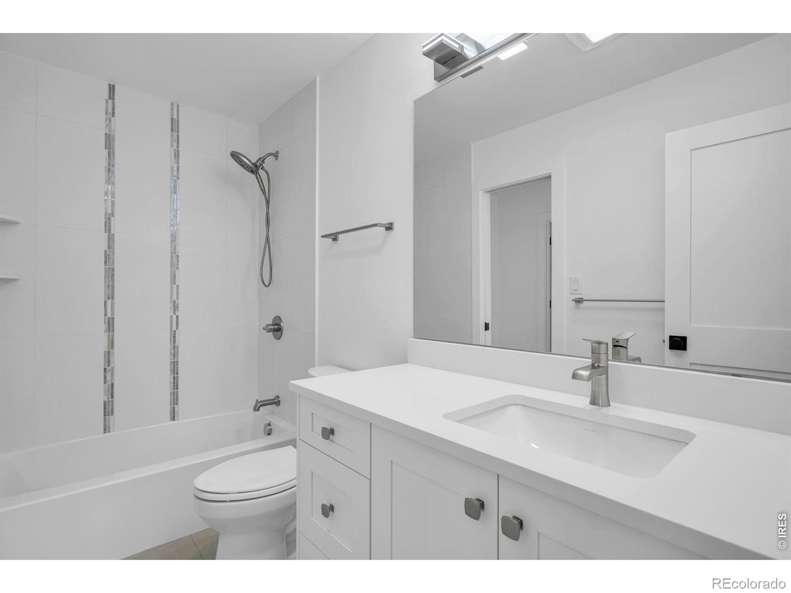 MLS Image #12 for 4240  corriente place,boulder, Colorado