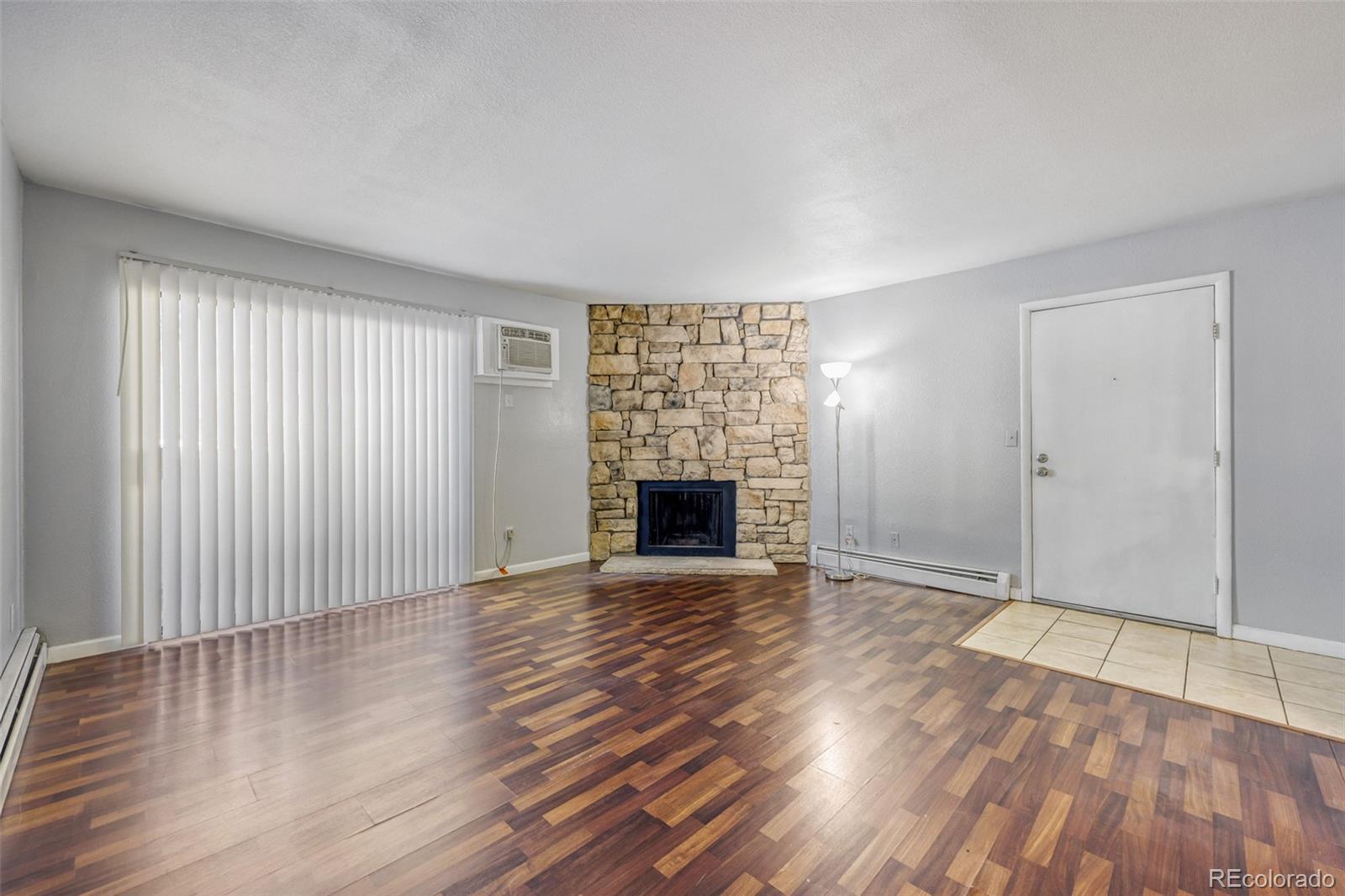 MLS Image #6 for 10150 e virginia avenue,denver, Colorado