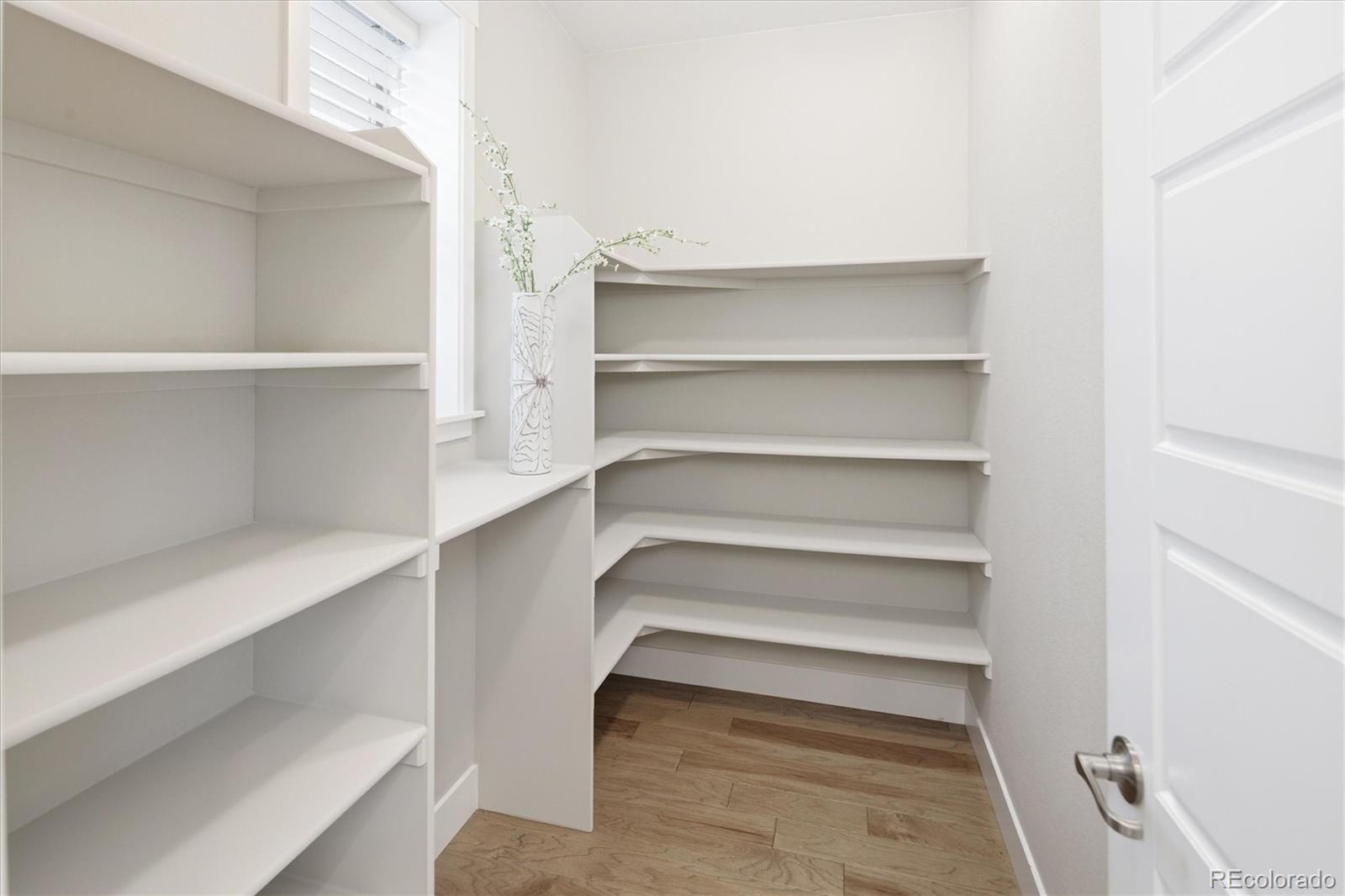 MLS Image #20 for 5971  hanover street,denver, Colorado