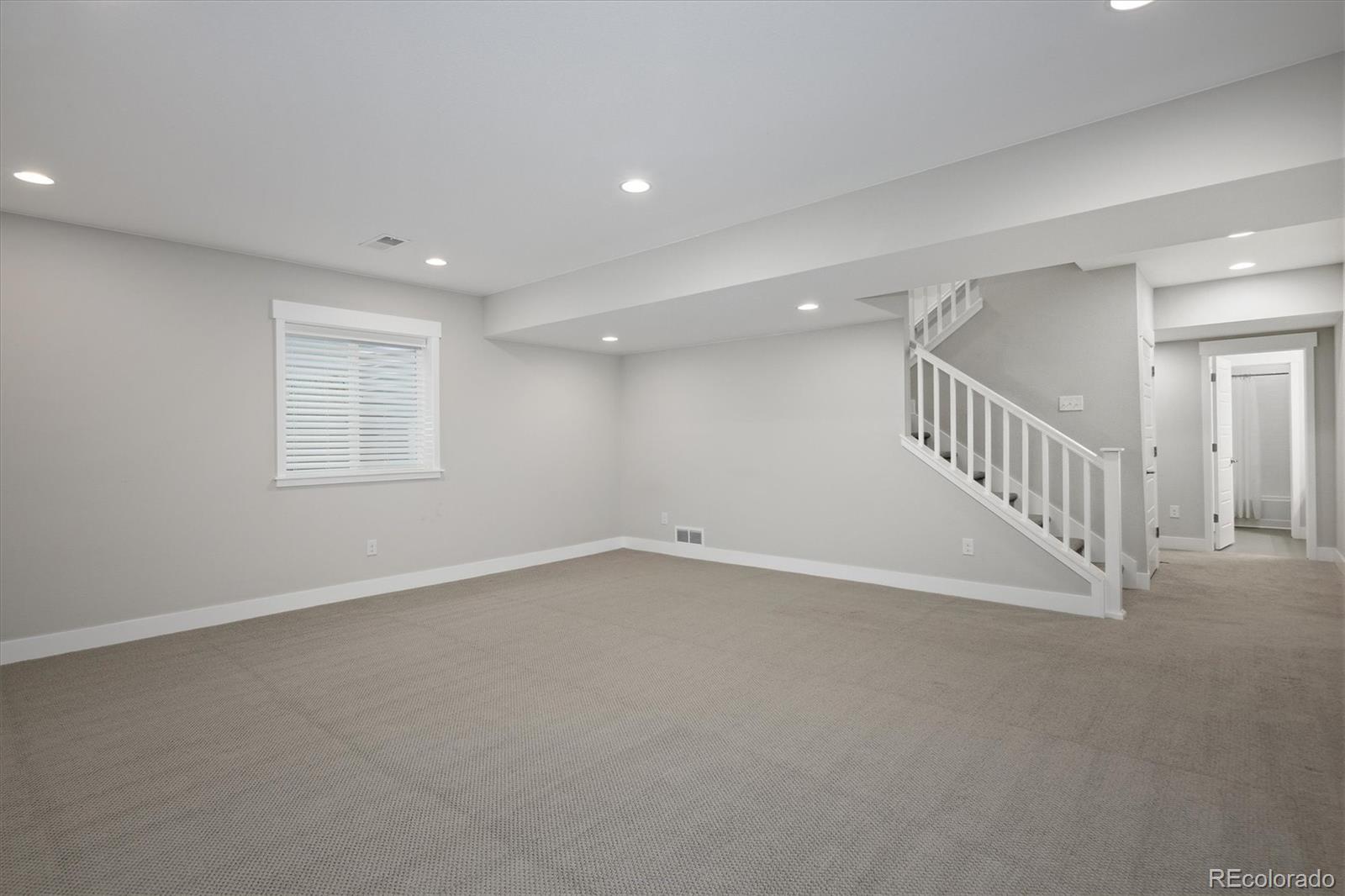 MLS Image #39 for 5971  hanover street,denver, Colorado
