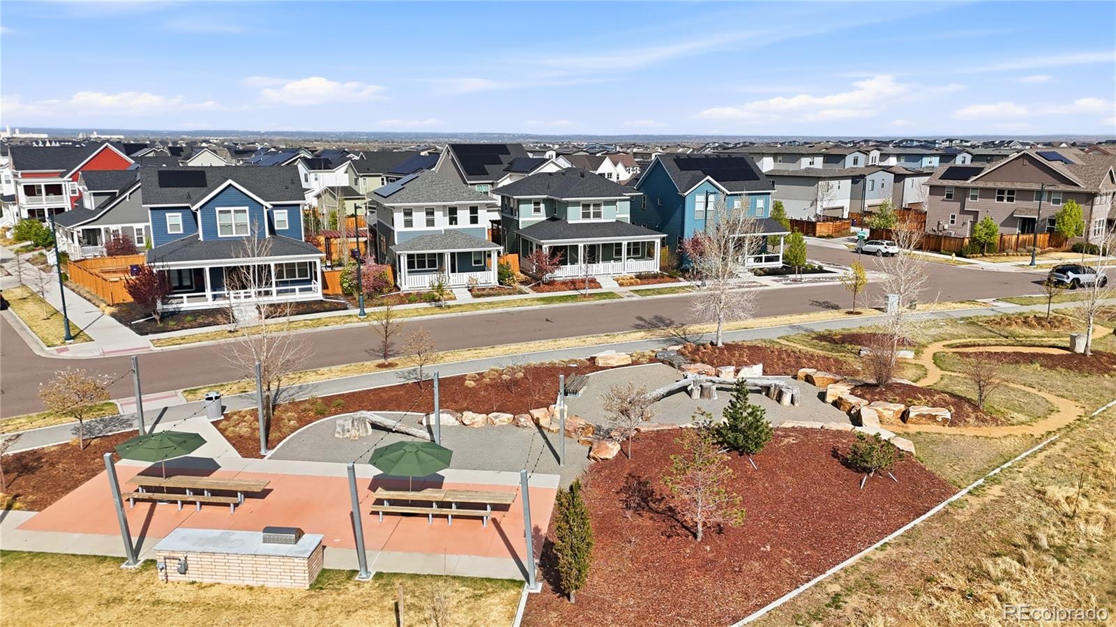 MLS Image #4 for 5971  hanover street,denver, Colorado
